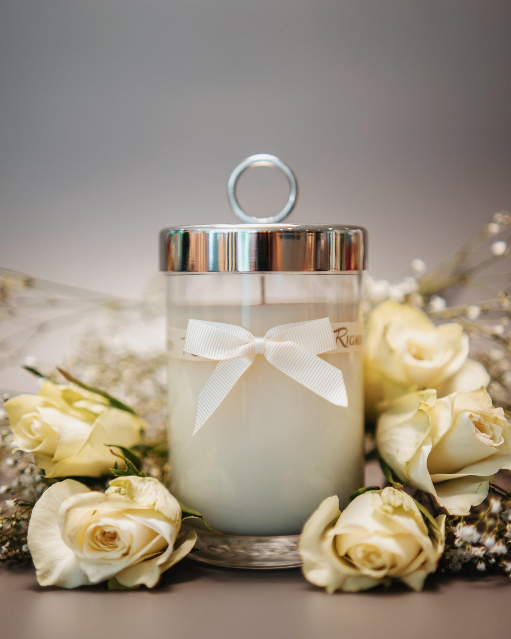 Rigaud Gardenia Large Scented Candle - 8.1oz (230g) French-Made Luxury Home Fragrance | Perfect for Romantic Dinners, Spa Relaxation & Bedroom Ambiance