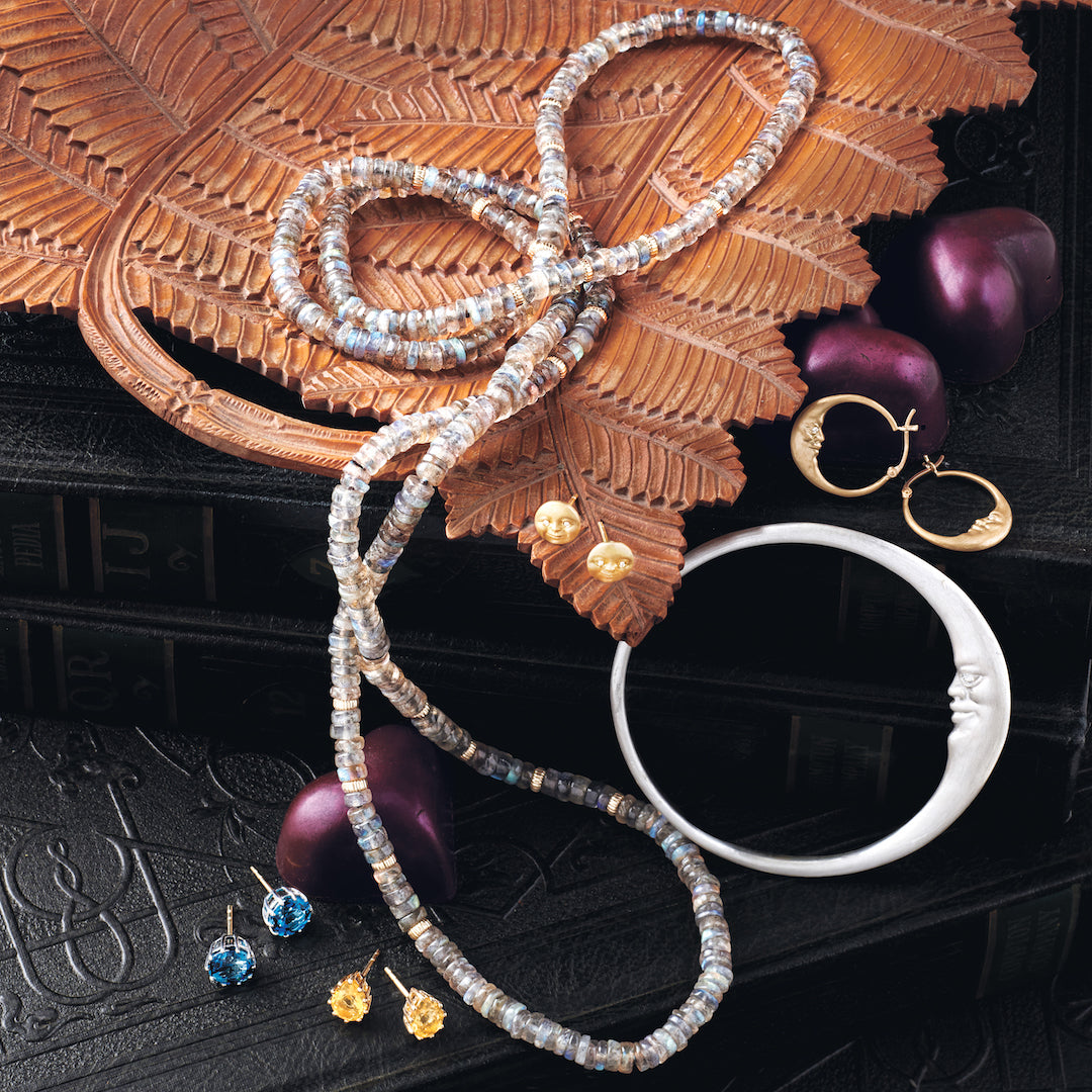 Elegant Silver Crescent Moon Bangle Bracelet for Women - Perfect for Boho Chic Outfits, Date Nights & Festival Fashion