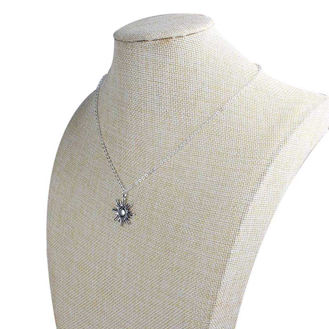 2 Pcs Sun and Moon Necklace Set - Best Friend Necklaces for Women, Celestial Crescent Moon & Sun Charm Jewelry, Valentine's Day Gift for Her, BFF Matching Necklaces for Couples, Sisters & Best Friends | Perfect for Anniversaries, Birthdays & Friendship Day Gifts