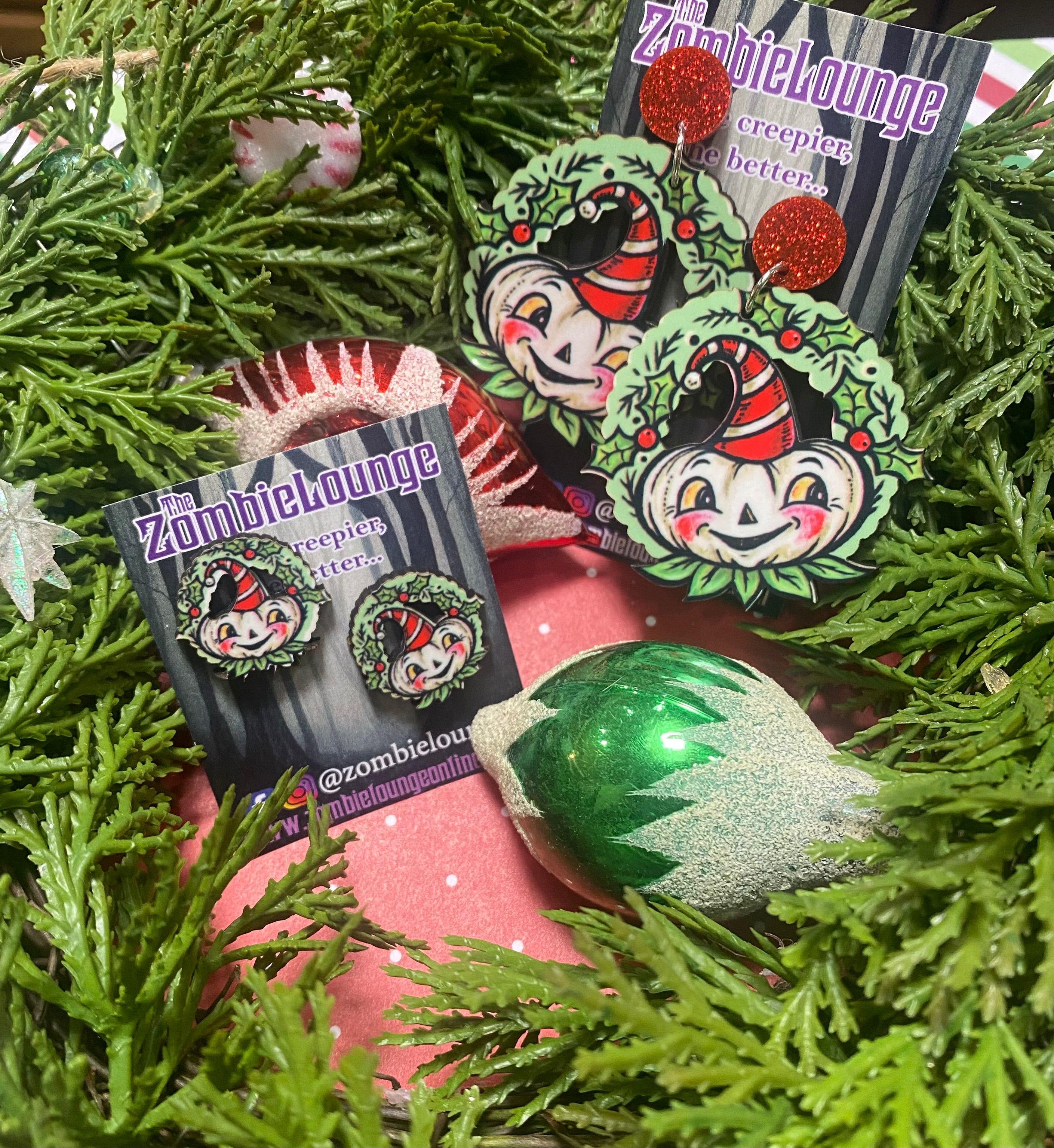Johanna Parker Spookmas Halloween Wreath Earrings - Spooky Holiday Jewelry for Women, Festive Christmas & Halloween Accessories - Perfect for Costume Parties, Gift Giving & Seasonal Decor