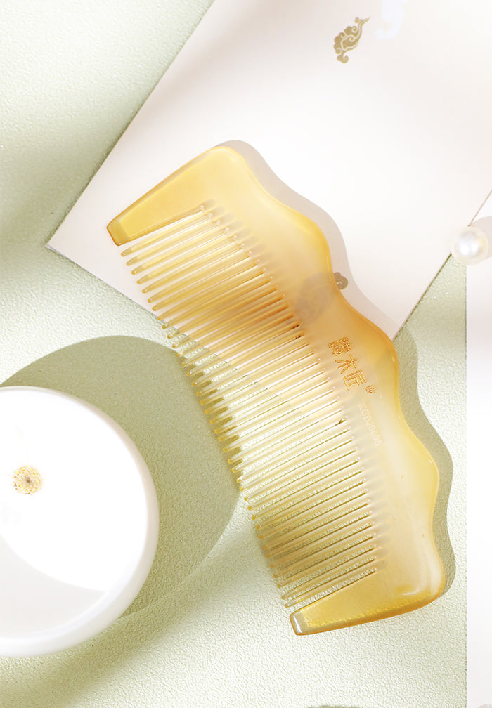 Natural Mountain Shape Sheep Horn Comb for Hair Care - Detangling, Styling & Scalp Massage - Perfect for Home, Travel & Salon Use