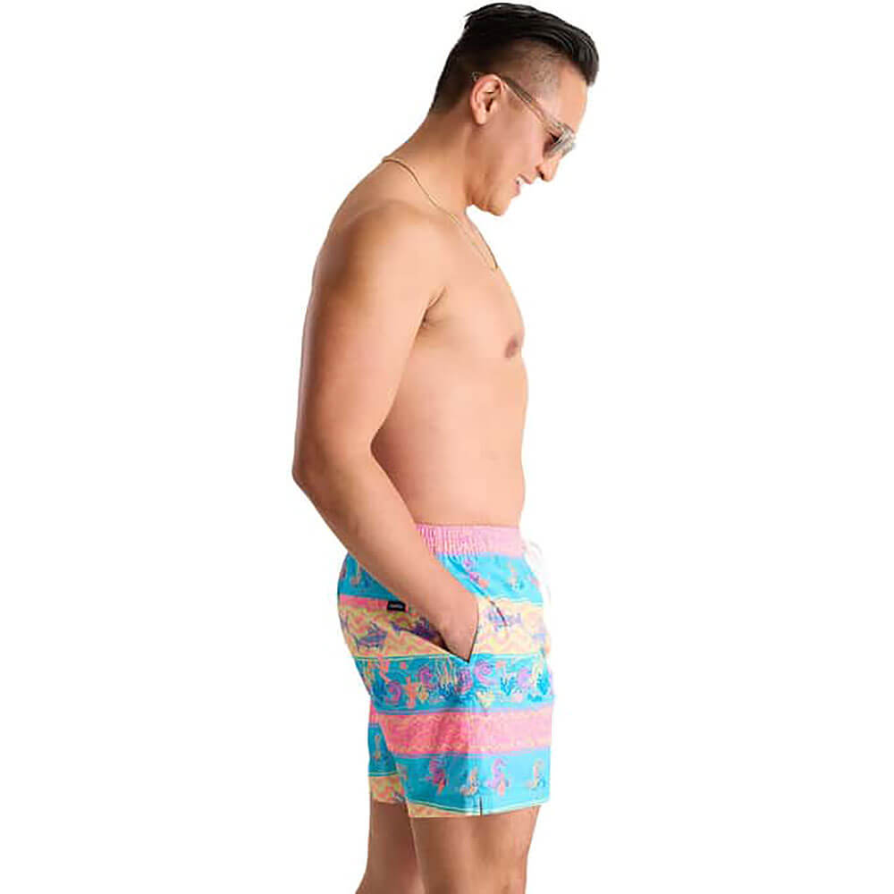 Chubbies 5.5 Inch The Rodeo Stingray Swim Trunks for Men - Bright Blue Quick-Dry Beach Shorts | Perfect for Swimming, Surfing & Summer Vacations