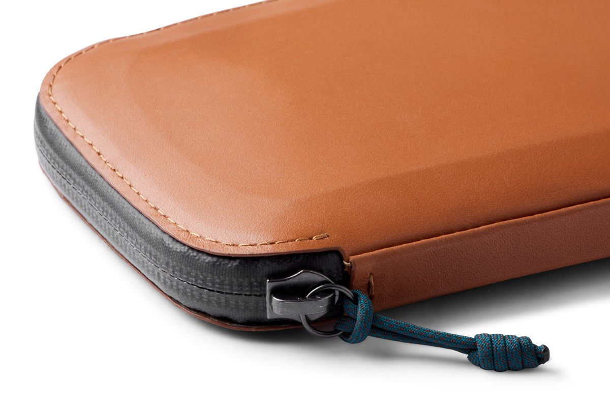 Bellroy Venture Phone Pocket Plus - Premium Slim Wallet with RFID Protection for iPhone & Android Phones - Perfect for Travel, Work & Everyday Carry