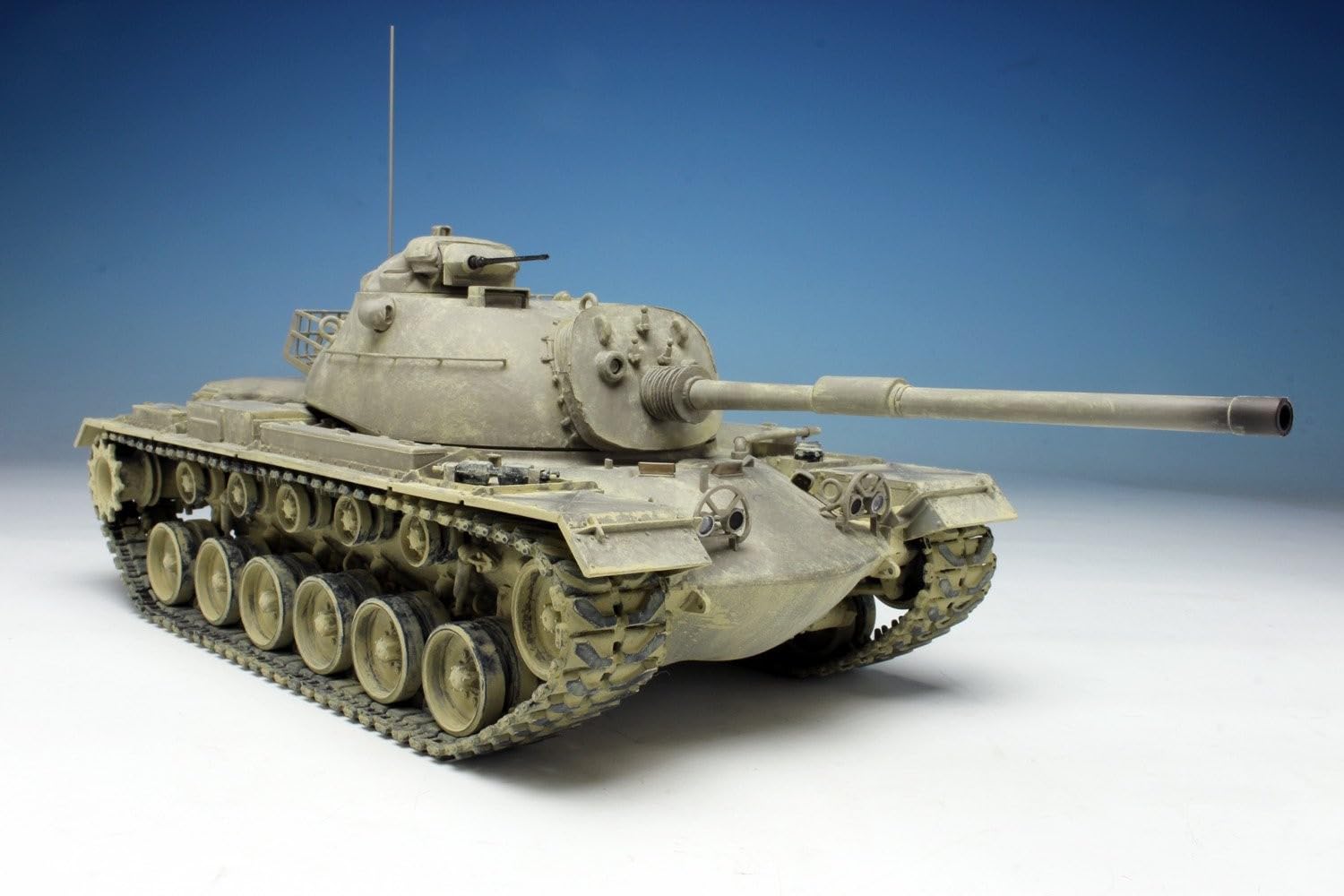 1/35 Scale Dragon Models IDF Magach 3 Smart Kit - Detailed Military Tank Model for Collectors & Hobbyists - Perfect for Dioramas, Wargaming & Historical Displays