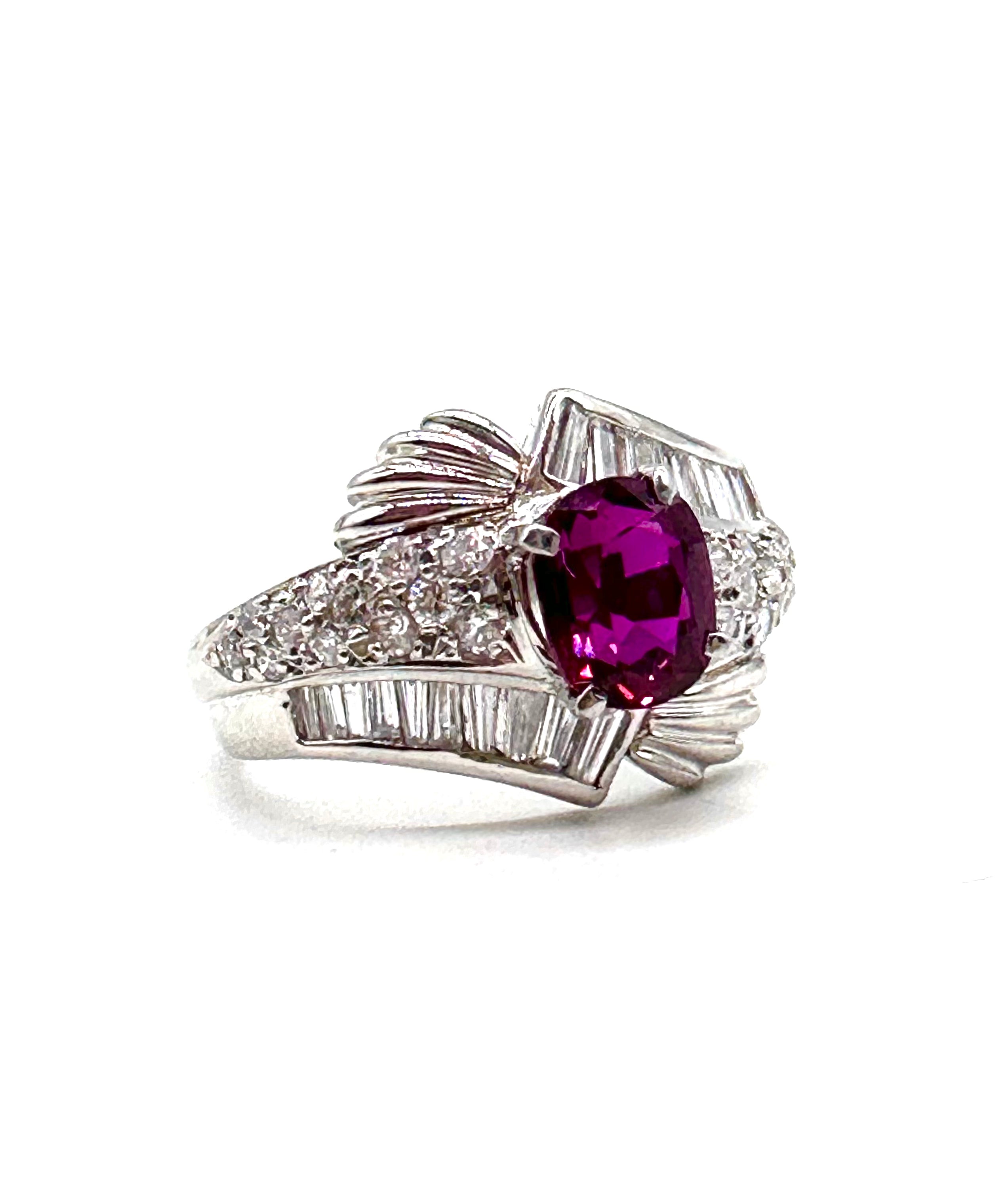 Exquisite Ruby and Diamond Ring for Women - 14K Gold Vintage Engagement Wedding Jewelry Gift - Perfect for Anniversaries, Proposals & Special Occasions