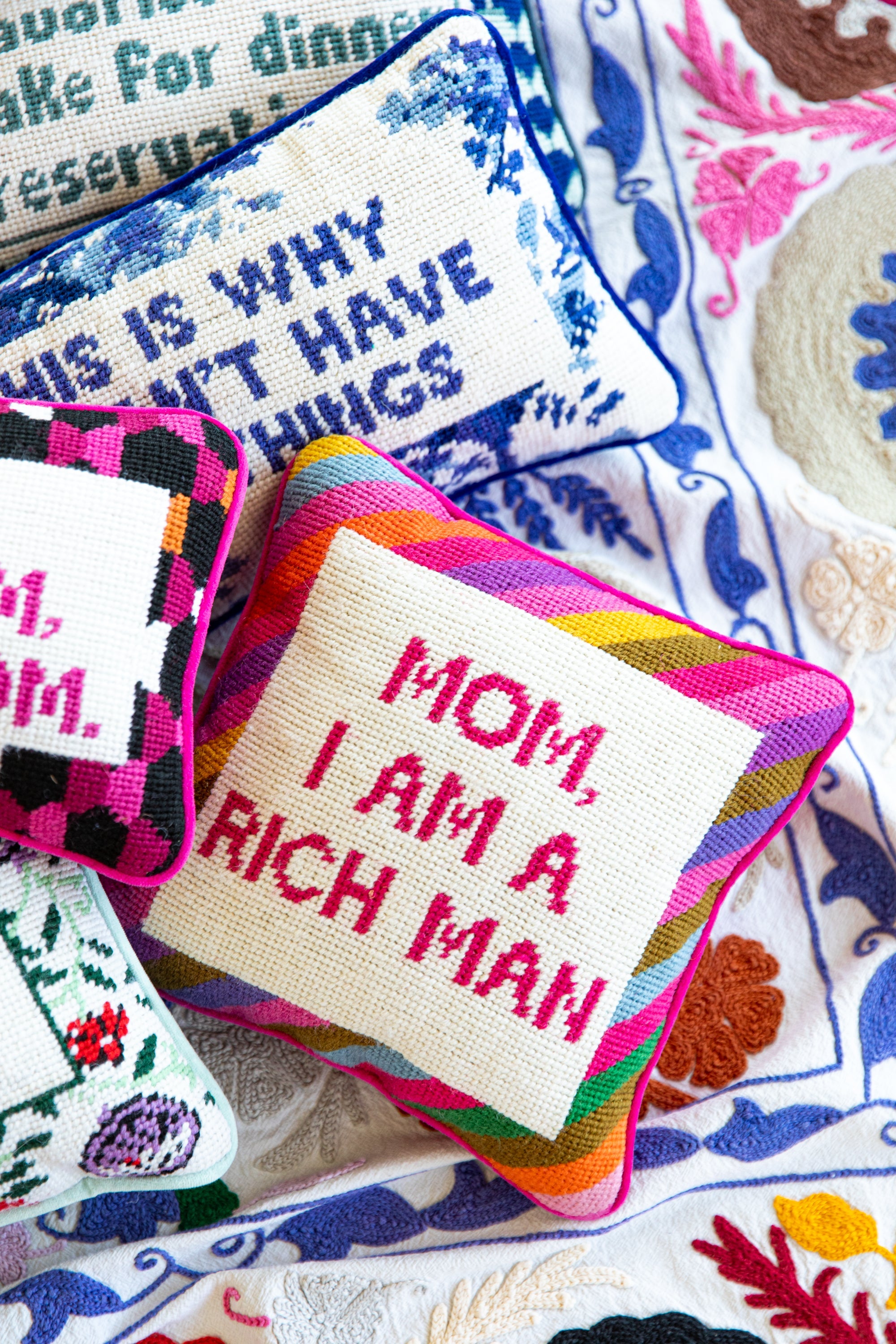 Cher Knows Best Needlepoint Pillow - Handmade Decorative Cushion for Home, Living Room & Bedroom - Perfect Gift for Housewarming, Wedding & Christmas