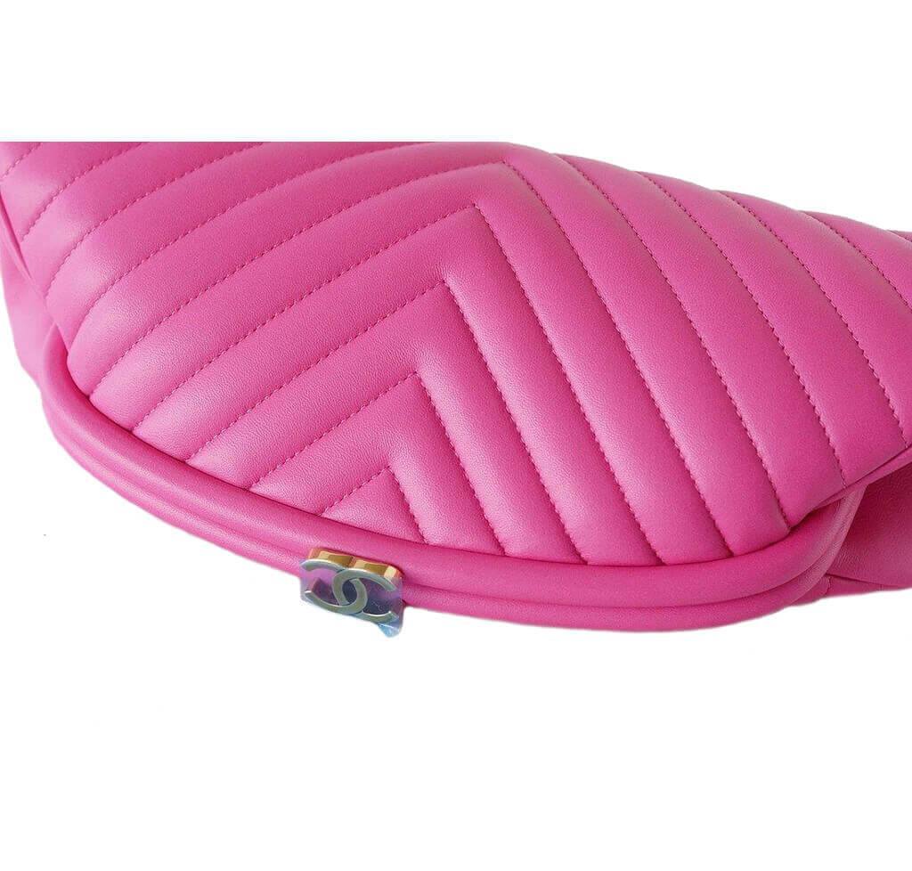 Chanel Chevron Quilted Leather Clutch Bag in Pink - Elegant Evening Bag for Women, Perfect for Parties, Weddings & Special Occasions