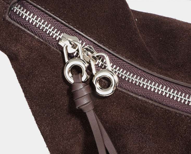 Stylish Half Moon Shoulder Bag for Women - Trendy Crossbody Purse with Adjustable Strap, Perfect for Daily Use, Work, Travel and Date Night
