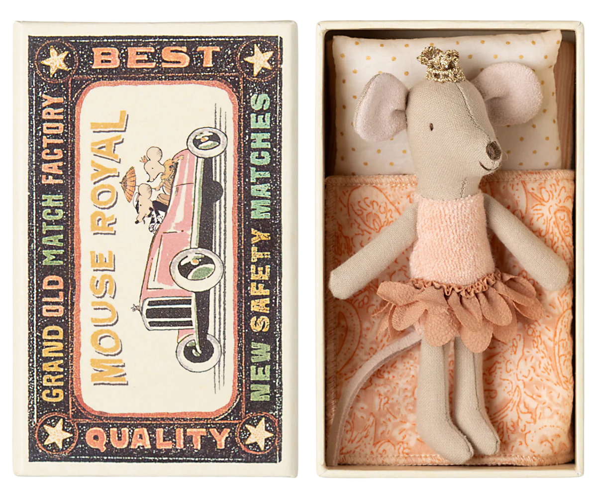 Princess Mouse Toy - Little Sister in Matchbox - Perfect for Kids' Pretend Play & Collectible Miniature Dollhouse Accessories