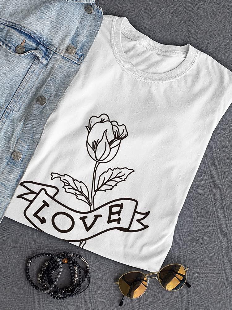 Black & White Traditional Rose Love T-Shirt for Women - Casual & Romantic Style for Date Nights & Everyday Wear