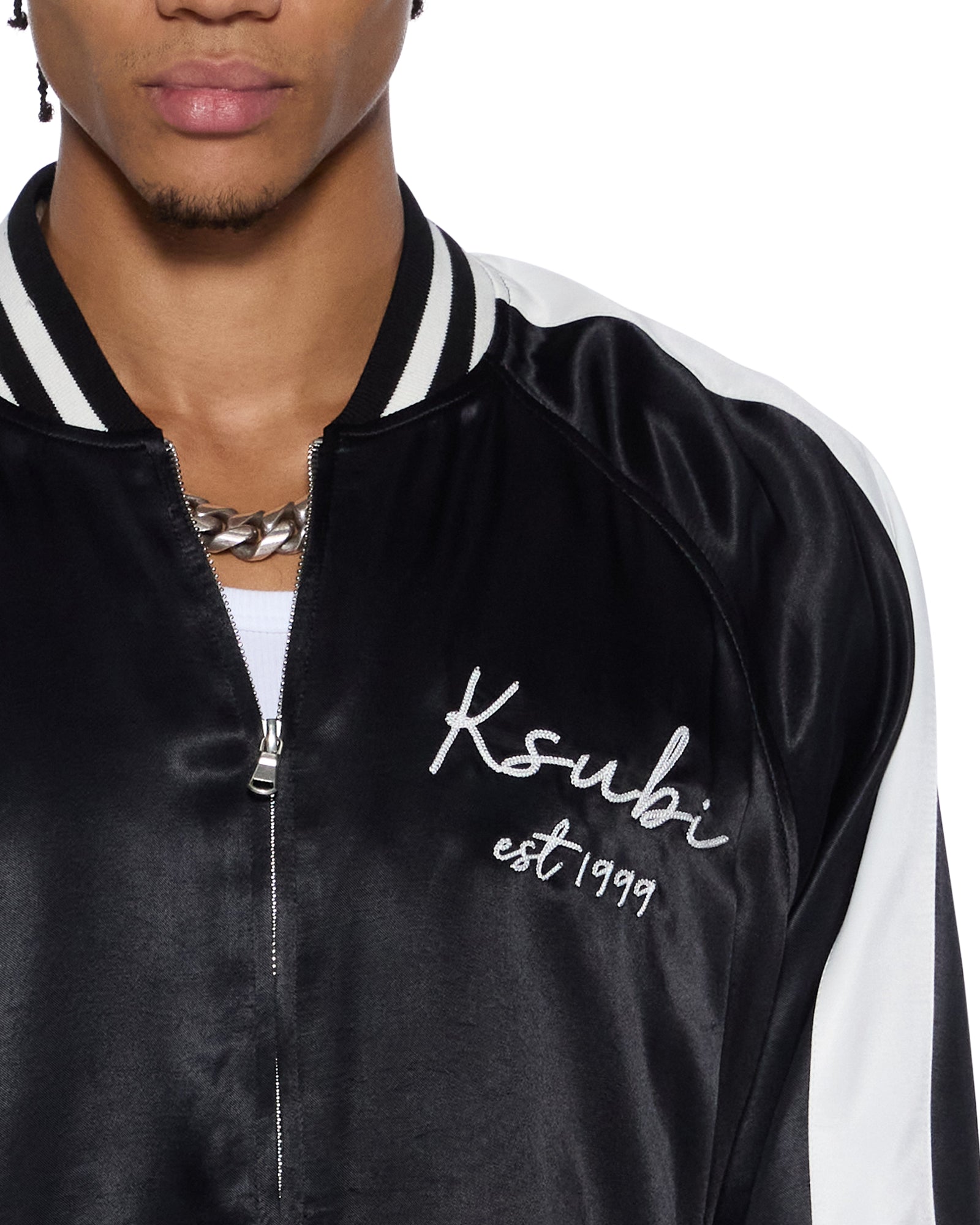 Salud Souvenir Jacket Black - Vintage Style Bomber Jacket for Men & Women - Perfect for Casual Wear, Street Fashion, and Gift Giving