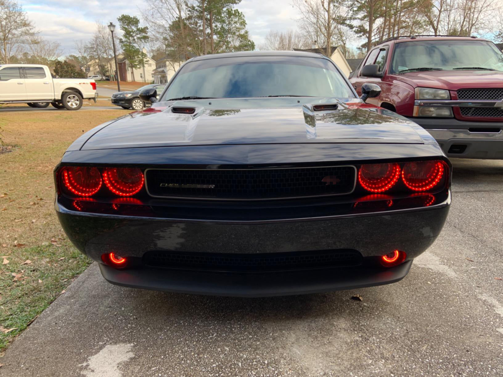 Super Bright 40 LED Halo Angel Eyes Projector Fog Lights with Red Rings - High Performance Car Lighting for Night Driving & Off-Road Adventures