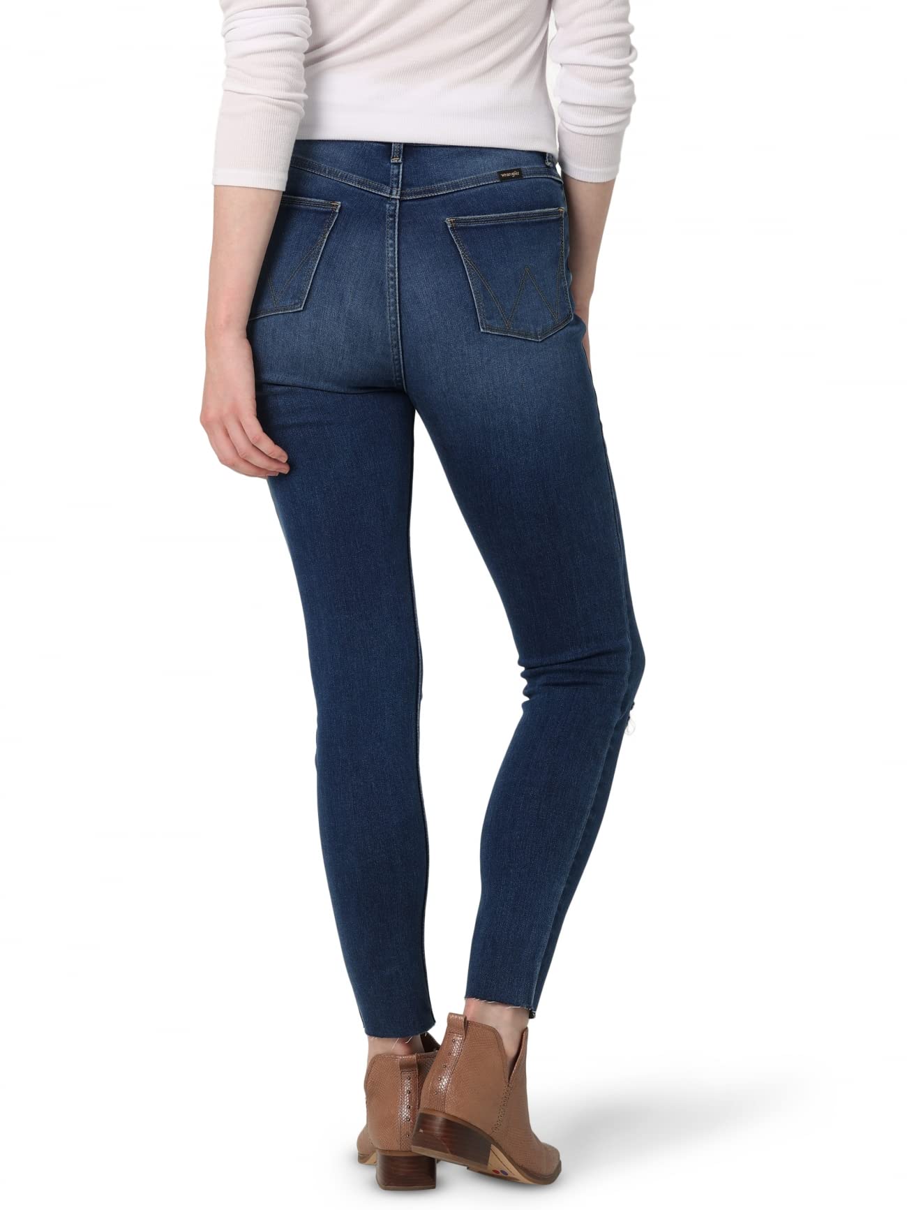 Wrangler Women's High Rise Unforgettable Skinny Jeans - Slim Fit Stretch Denim Pants for Casual Wear & Everyday Outfits