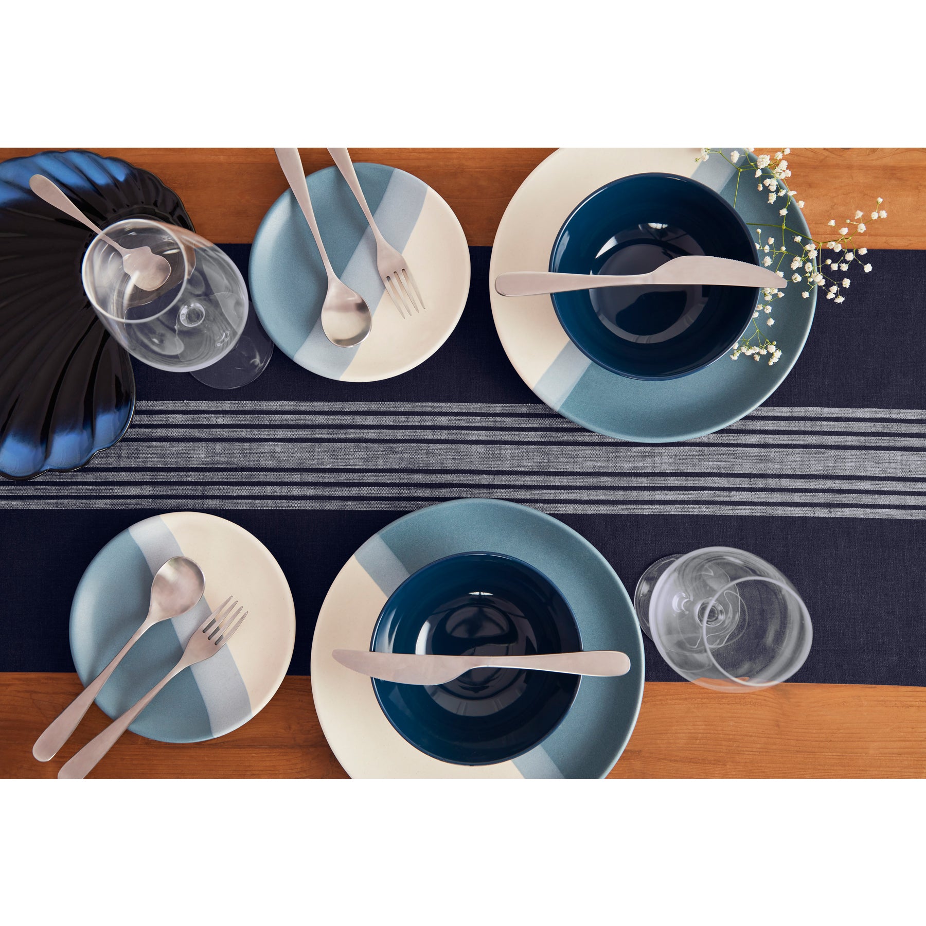 Rustic Farmhouse Table Runner - Cotton Linen Blend for Dining Room Decor - Perfect for Thanksgiving, Christmas & Everyday Use