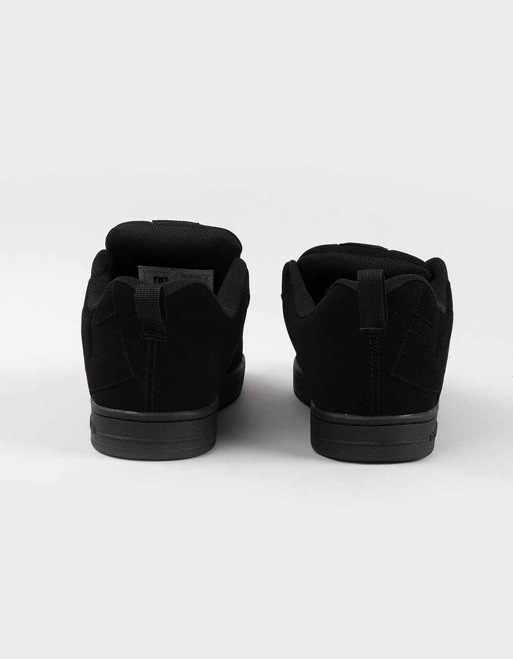 DC SHOES Court Graffik Skate Shoes - Men's & Women's High-Performance Skateboarding Sneakers for Street Style & Urban Fashion | Perfect for Skateboarding, Casual Wear & Everyday Comfort