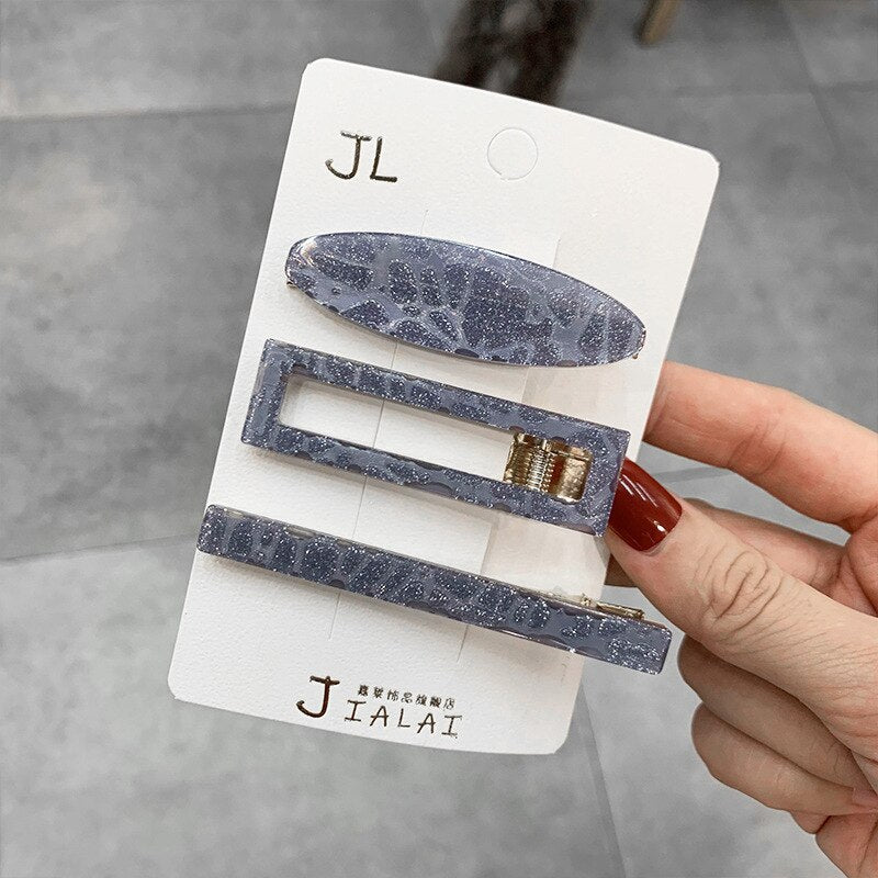 Elegant Women's Fashion Hair Clips - Pearl & Acetate Geometric Design Hair Accessories for Parties, Weddings & Everyday Style