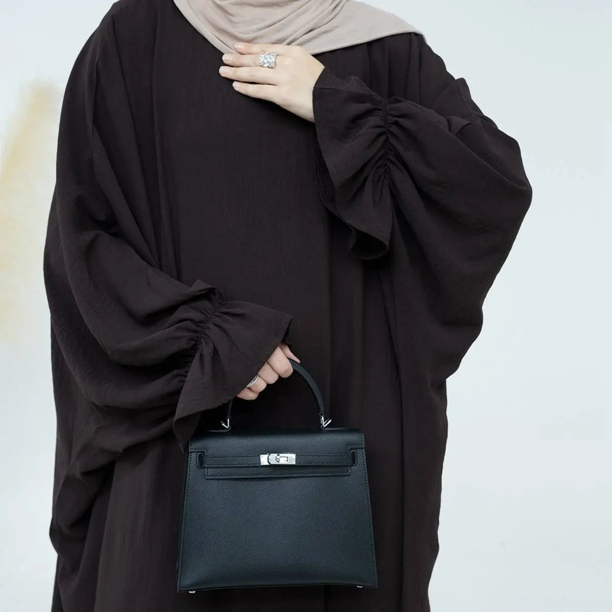 Modest Fashion Wrinkle-Resistant Abaya Dress for Women - Elegant Muslim Prayer Dress & Daily Wear