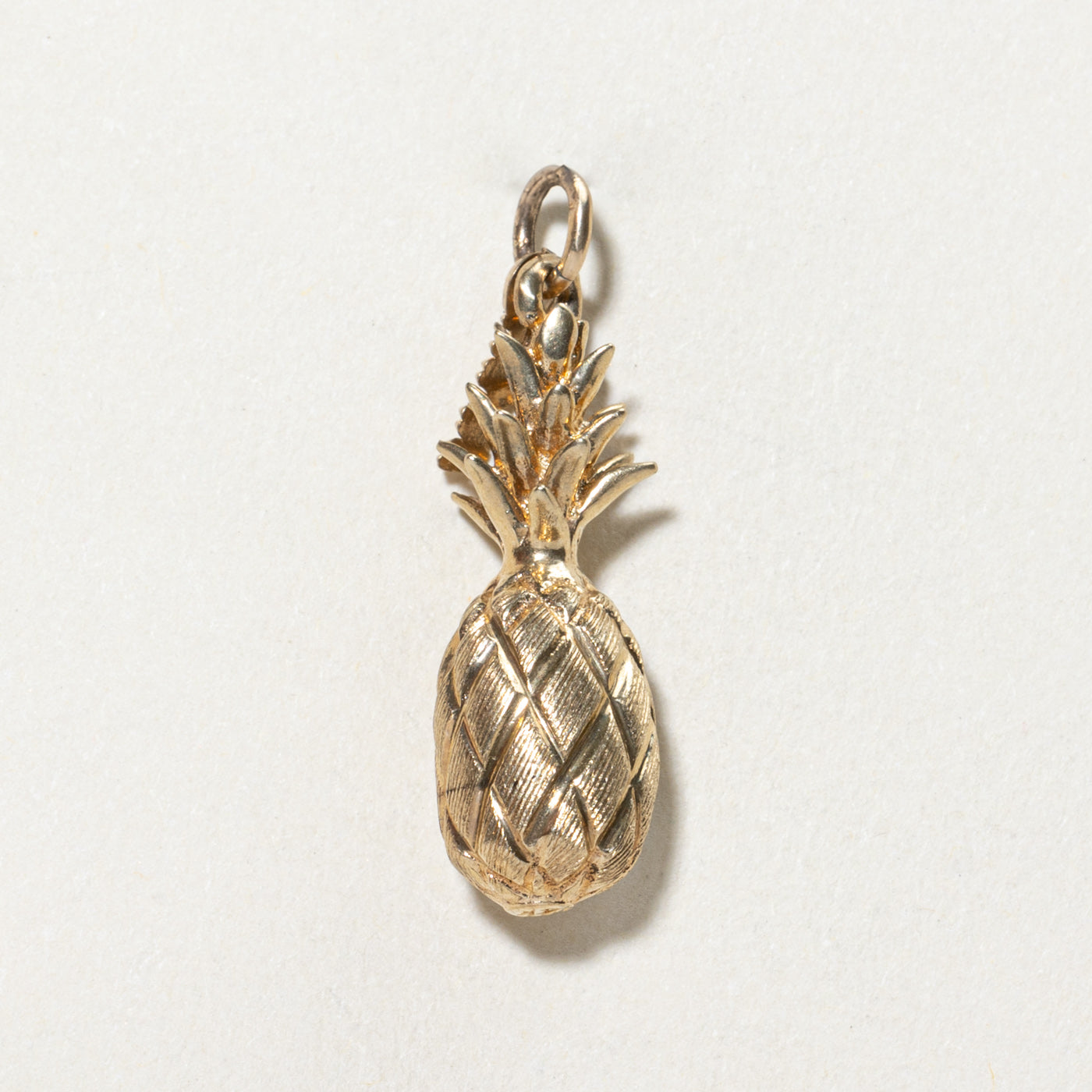 14K Yellow Gold Hawaii Pineapple Charm Pendant - Hawaiian Jewelry for Women - Perfect for Beach Vacations, Summer Parties & Tropical Gifts