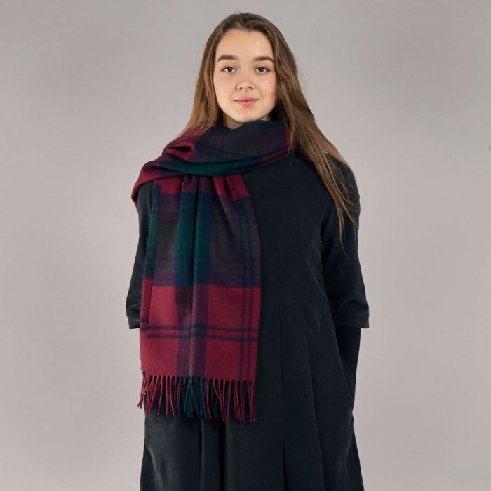 Bobbie Lindsay Modern Tartan Lambswool Stole - Soft Wool Scarf for Women & Men - Perfect for Winter Fashion, Office Wear & Holiday Outfits