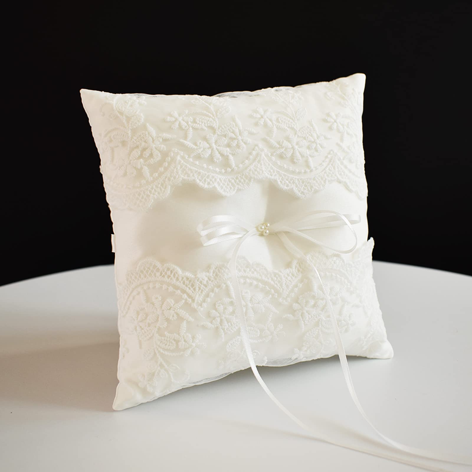 Ivory Lace Wedding Ring Bearer Pillow - Elegant Ring Cushion for Wedding Ceremony, Engagement Party & Vow Renewal | Perfect for Ring Exchange, Bridal Showers & Romantic Proposals