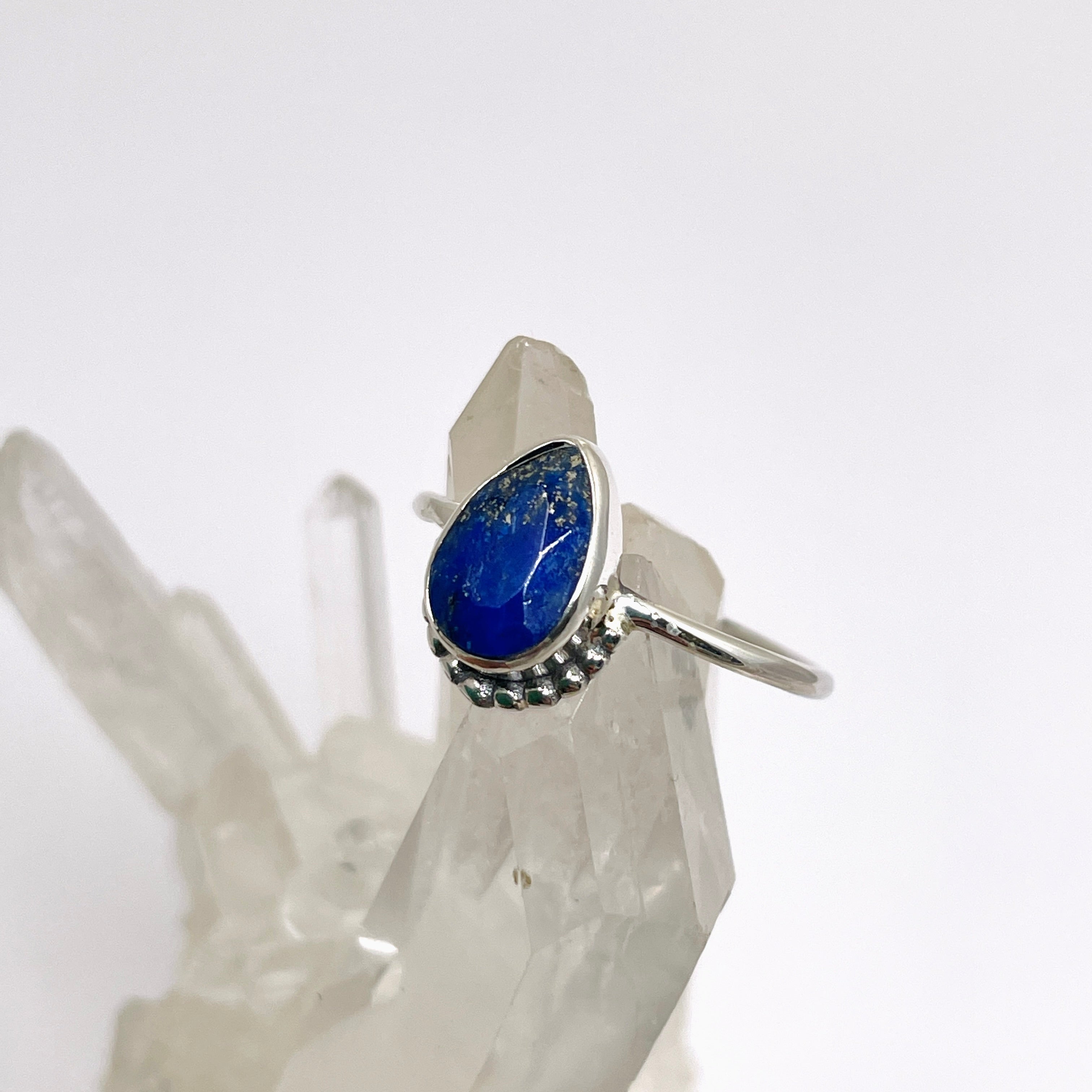 Lapis Lazuli Teardrop Sterling Silver Band Ring - 925 Silver Gemstone Jewelry for Women - Elegant Dainty Ring for Everyday Wear, Gift Giving & Special Occasions