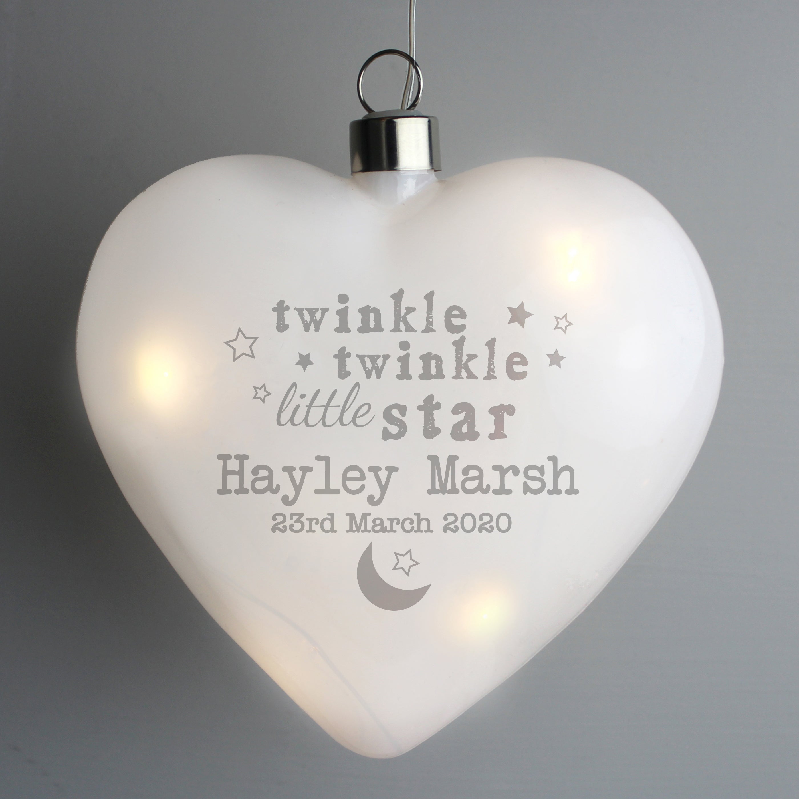 Personalized Twinkle Twinkle LED Hanging Glass Heart Decor - Romantic Gift for Valentine's Day, Wedding, Anniversary & Home Decoration