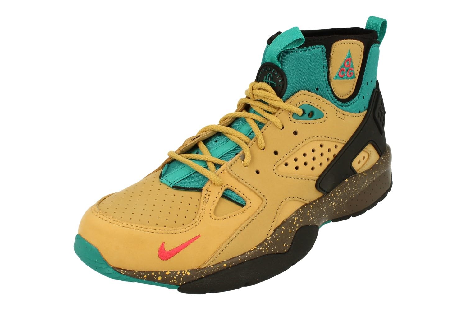 Nike ACG Air Mowabb Men's Waterproof Hiking Sneakers Boots - Lightweight Trail Running Shoes for Outdoor Adventures & Urban Style