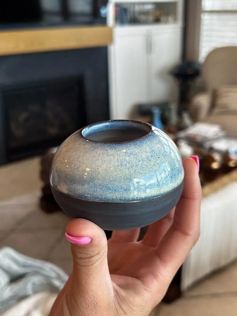 Black Stoneware Pot - Handcrafted Ceramic Planter for Indoor Plants, Succulents & Home Decor | Durable & Stylish Pottery for Modern Living Spaces