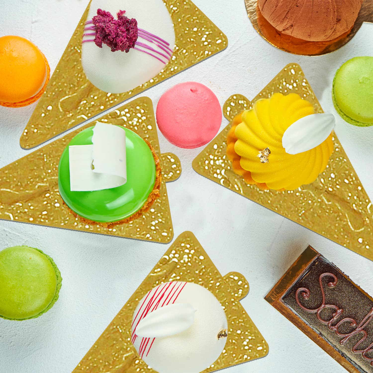 100 Pcs Gold Mini Cake Boards - Triangle Mousse Cake Bases, Cupcake Dessert Trays for Party, Christmas, Wedding Display - Sturdy Cake Paper Plates for Pastry, Mini Cakes & Dessert Presentation
