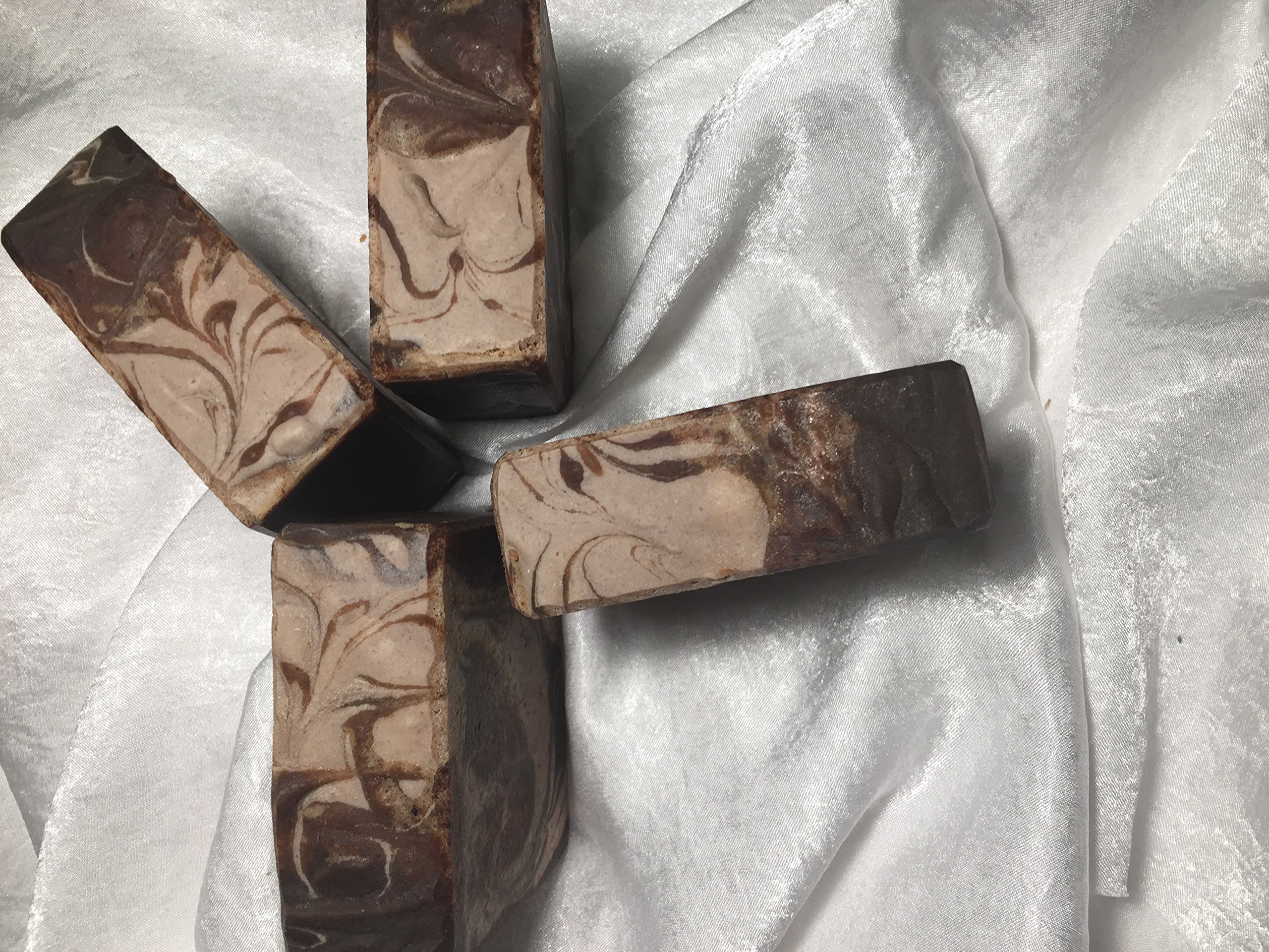 Organic Oatmeal, Milk & Honey Handmade Soap Bar - Natural Moisturizing & Exfoliating for Dry & Sensitive Skin | Perfect for Daily Face & Body Care, Gifts & Spa Days