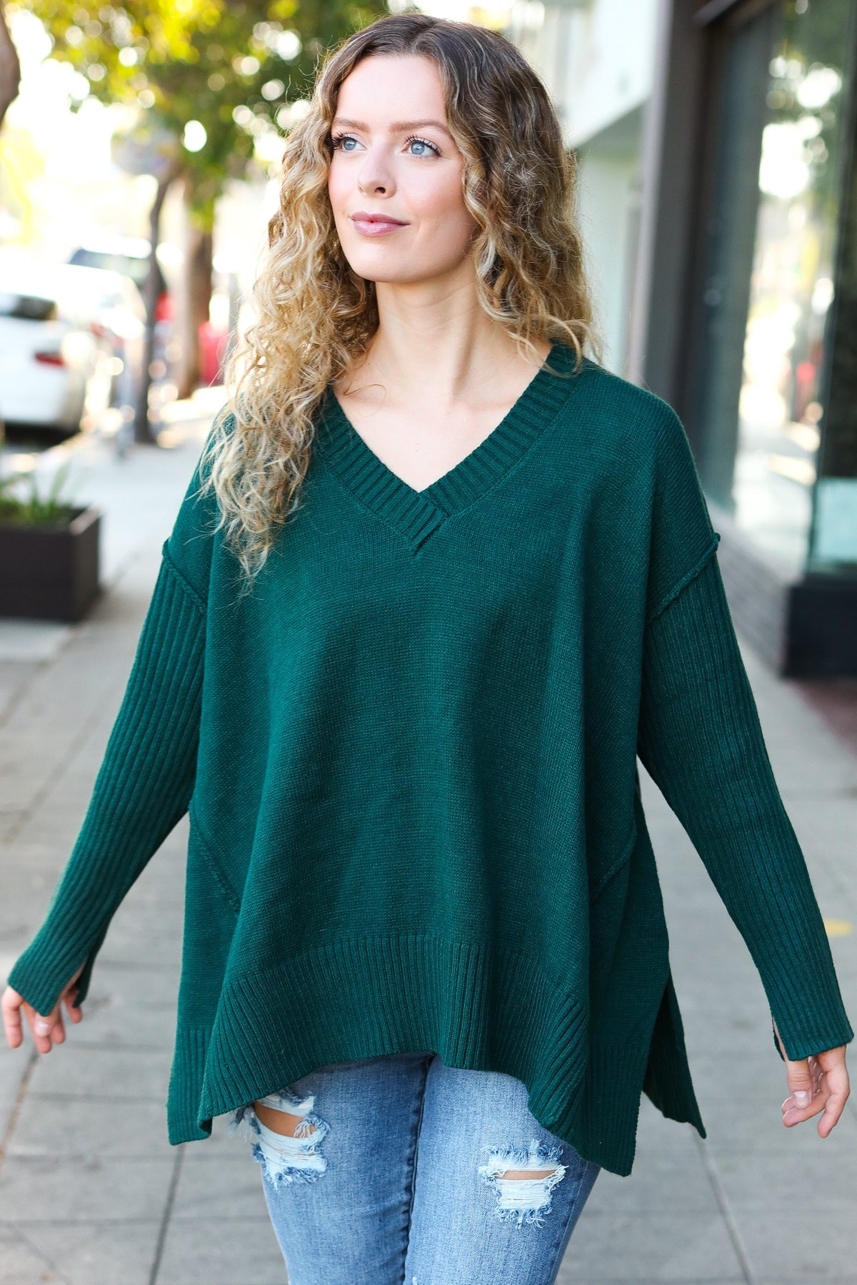 Stylish Hunter Green Oversized V-Neck Rib Knit Sweater for Women - Cozy Fall & Winter Layering Essential