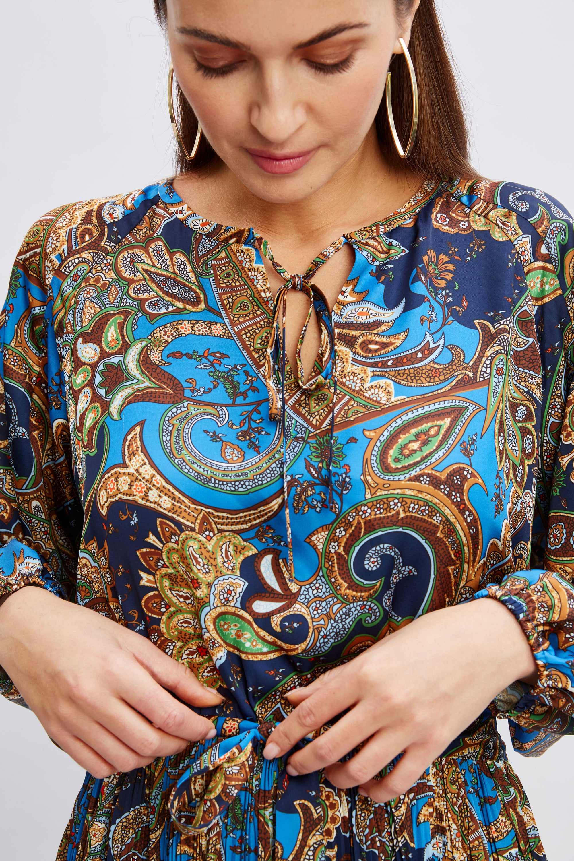 Tahari Royal Paisley Floral Print Maxi Dress for Women - Elegant Long Sleeve Party Gown for Weddings, Galas & Special Occasions