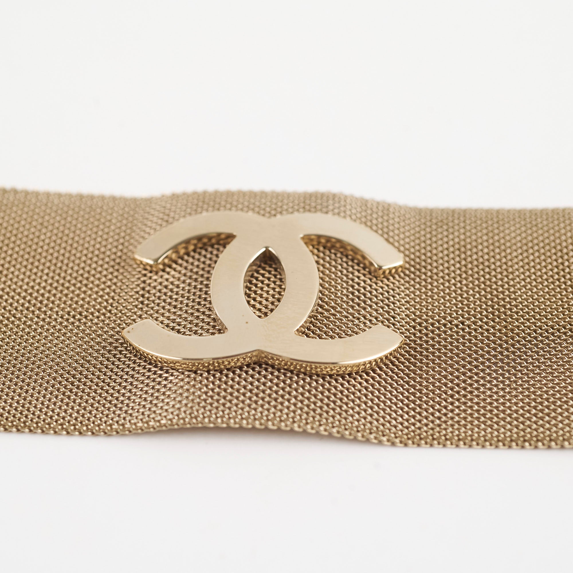 Chanel CC Logo Gold Cuff Bracelet 17cm - Luxury Fashion Jewelry for Women, Elegant Gift for Her - Perfect for Parties, Weddings & Special Occasions