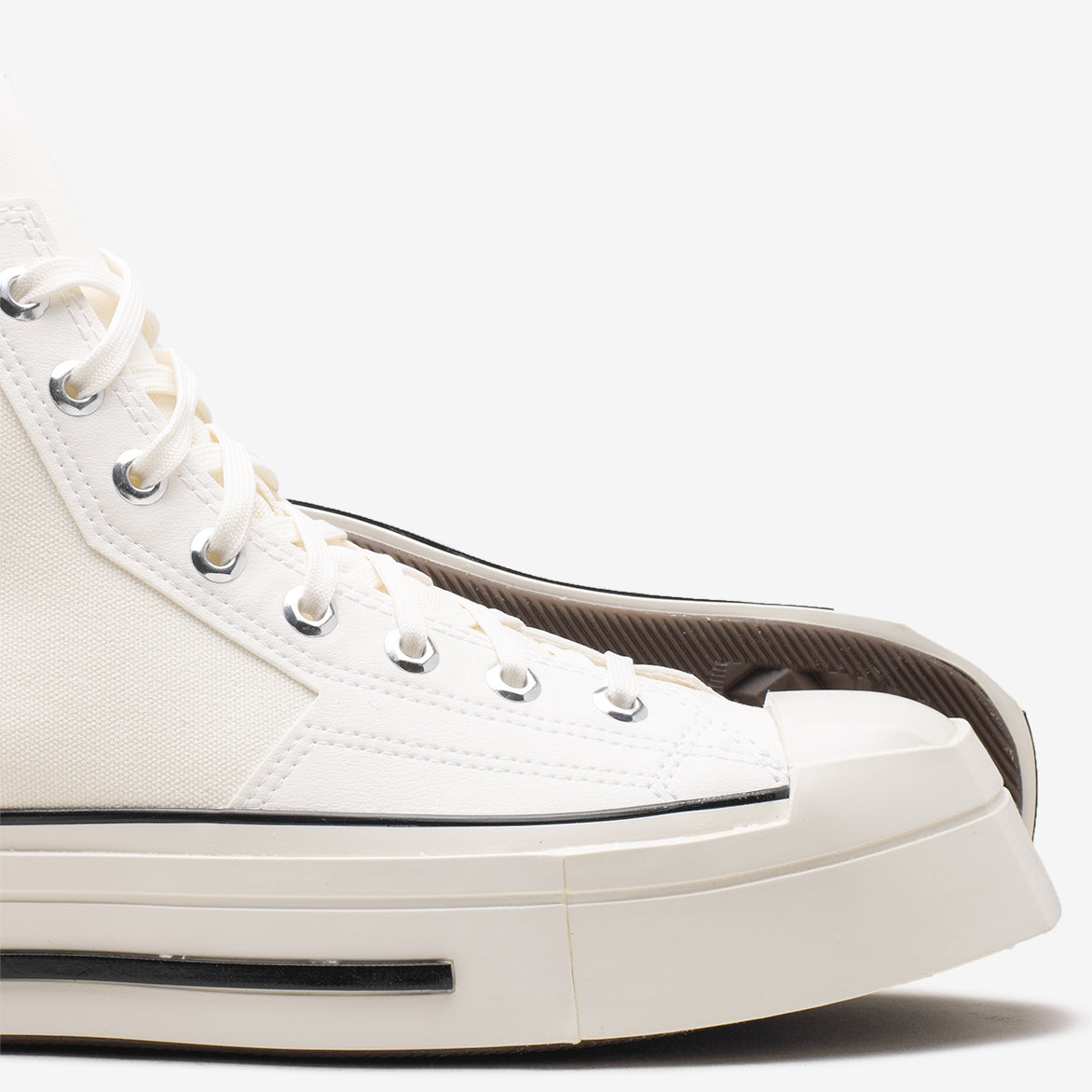 Chuck 70 De Luxe Squared Hi Sneakers in Egret White - Classic High-Top Canvas Shoes for Men & Women | Perfect for Streetwear, Casual Outfits & Skateboarding