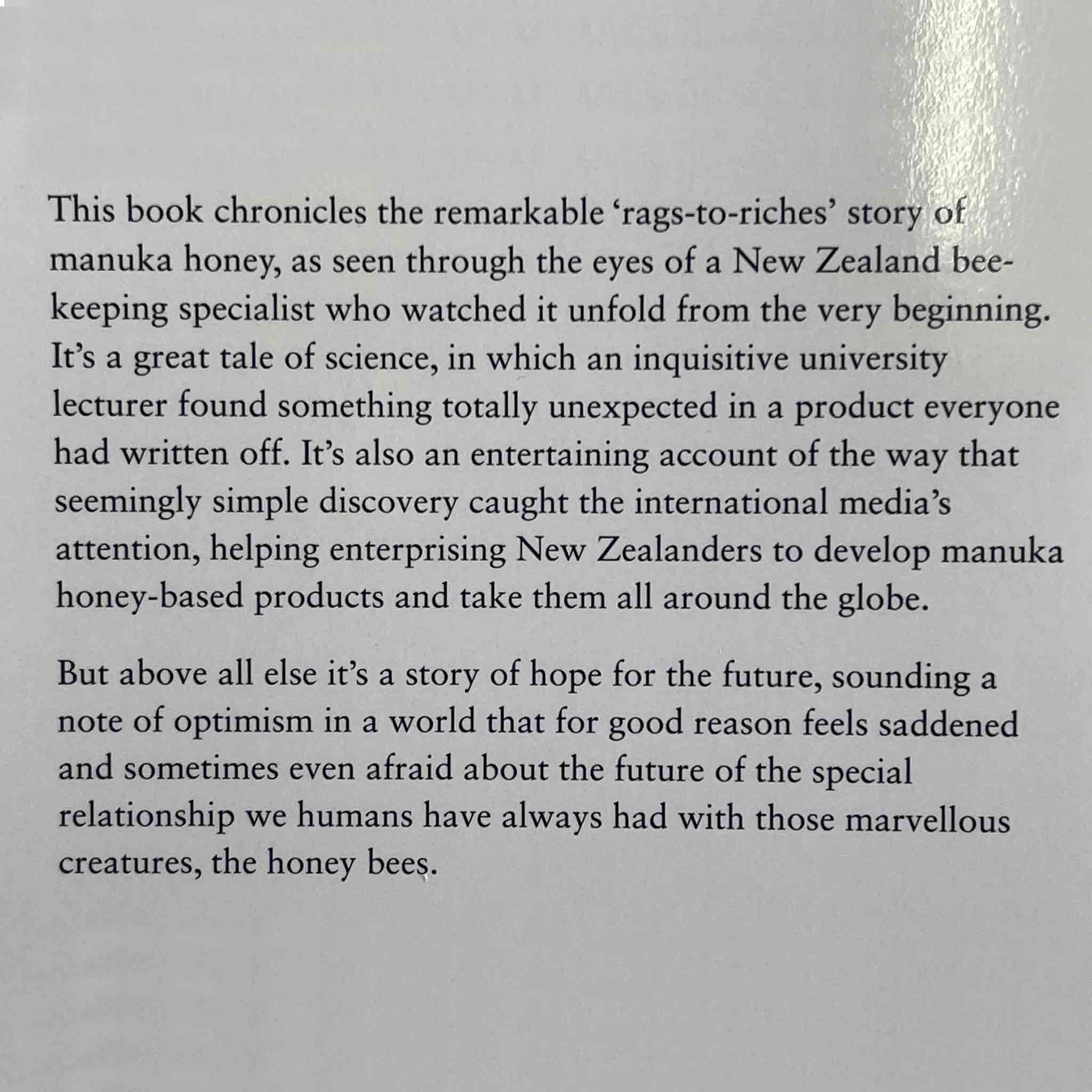 Manuka: The Biography of an Extraordinary Honey by Cliff Van Eaton – Discover the Health Benefits & Uses of New Zealand's Unique Honey for Wellness & Cooking