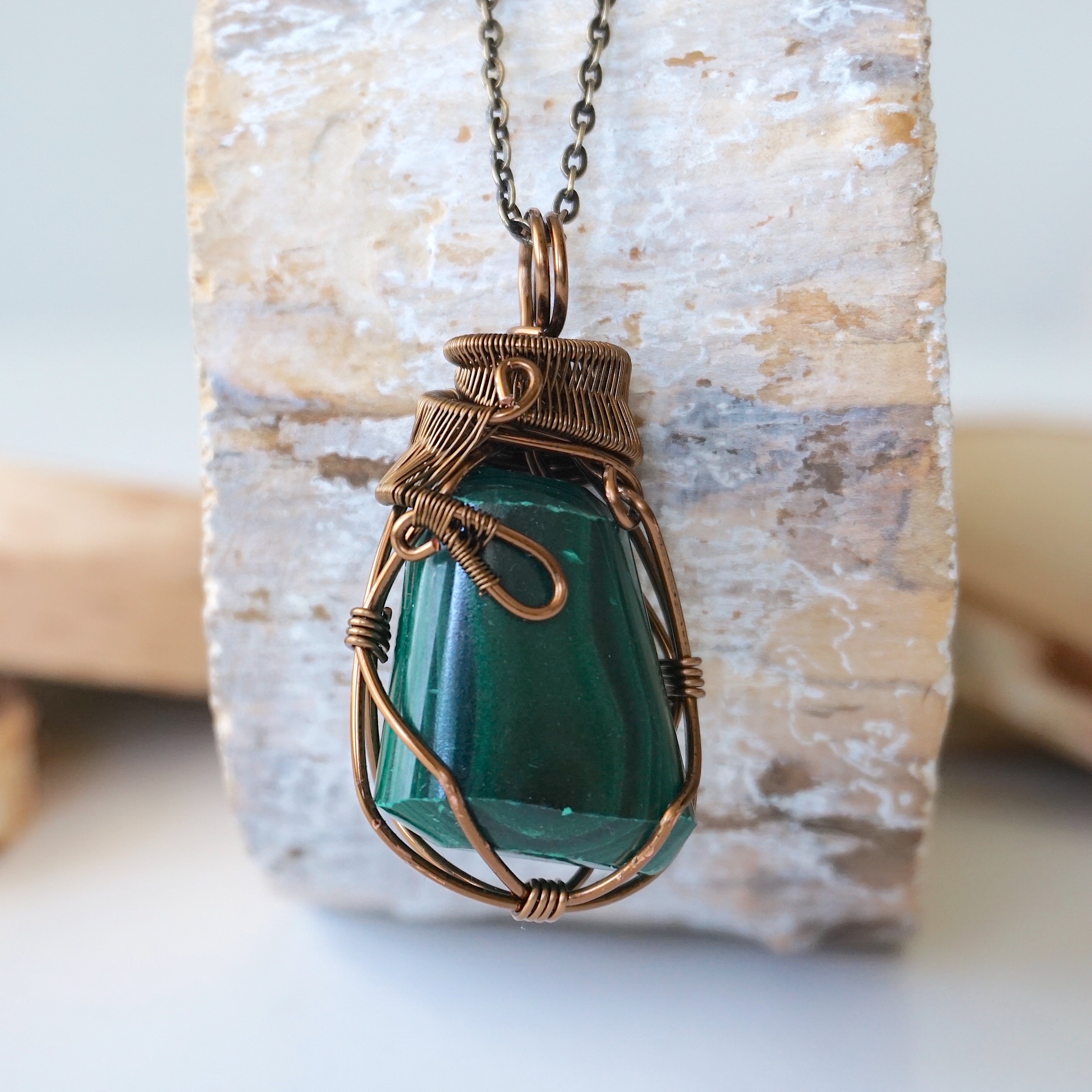 Raw Malachite Necklace with Antique Bronze Pendant - Natural Gemstone Jewelry for Women, Boho Chic Accessory | Perfect for Spiritual Healing, Meditation & Everyday Wear