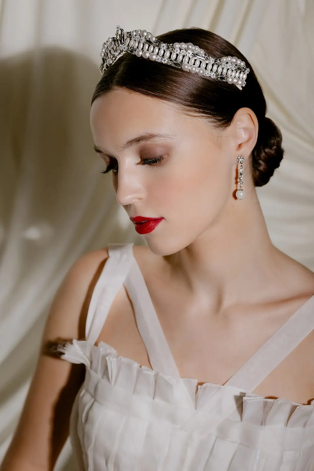 Merritt Crown - Elegant & Stylish Women's Fashion Hat for Parties, Weddings & Special Occasions | Perfect for Outdoor Events, Beach Vacations & Photo Shoots