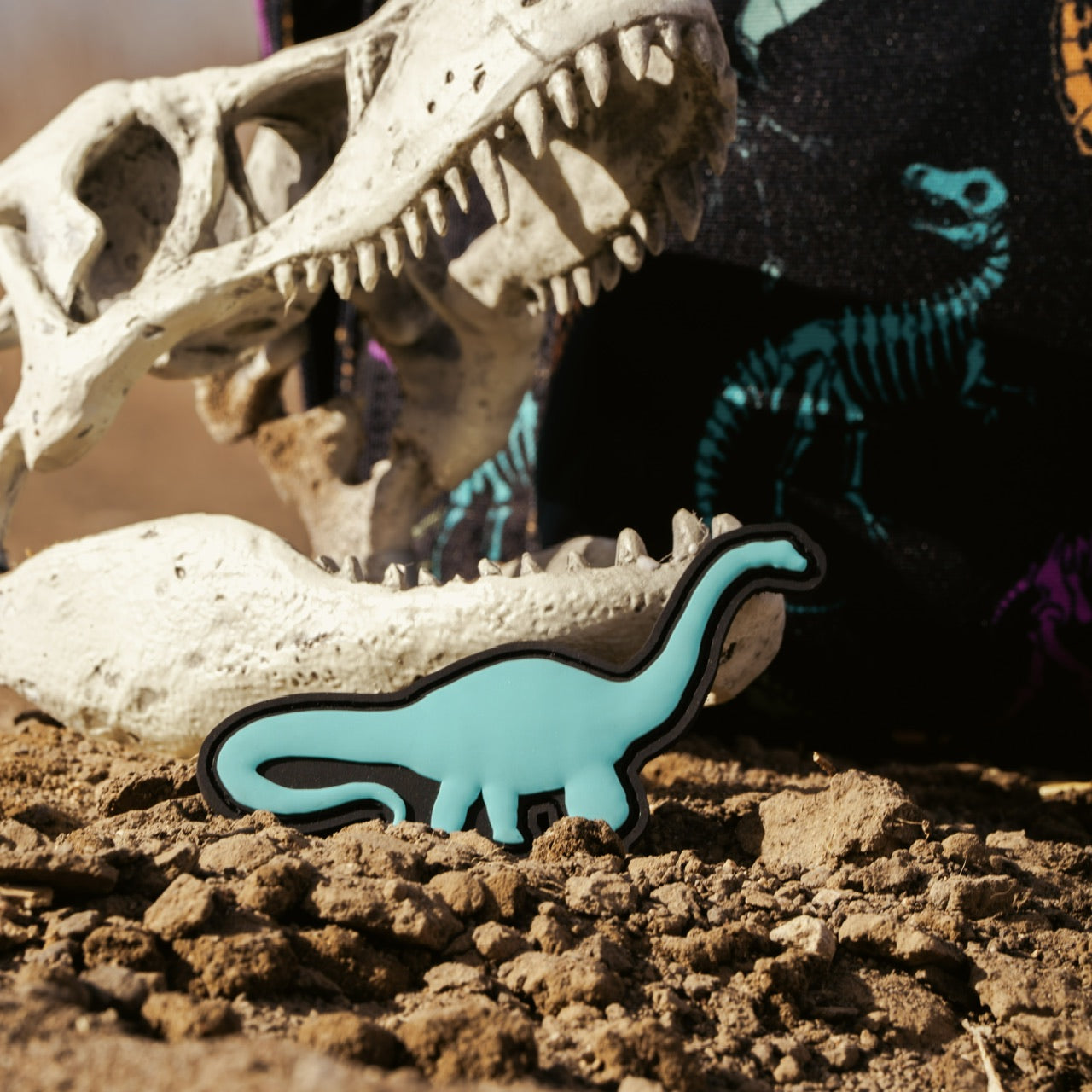 Dino Brachiosaurus Iron-On Patch for Jackets, Backpacks & DIY Crafts - Jurassic Dinosaur Embroidered Applique for Costumes, Kids Clothing & Scrapbooking