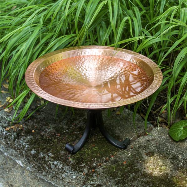 Handmade Hammered Solid Copper Birdbath for Garden - Outdoor Decorative Bird Bath with Rustic Patina Finish - Perfect for Attracting Birds to Your Backyard, Patio or Garden Decor