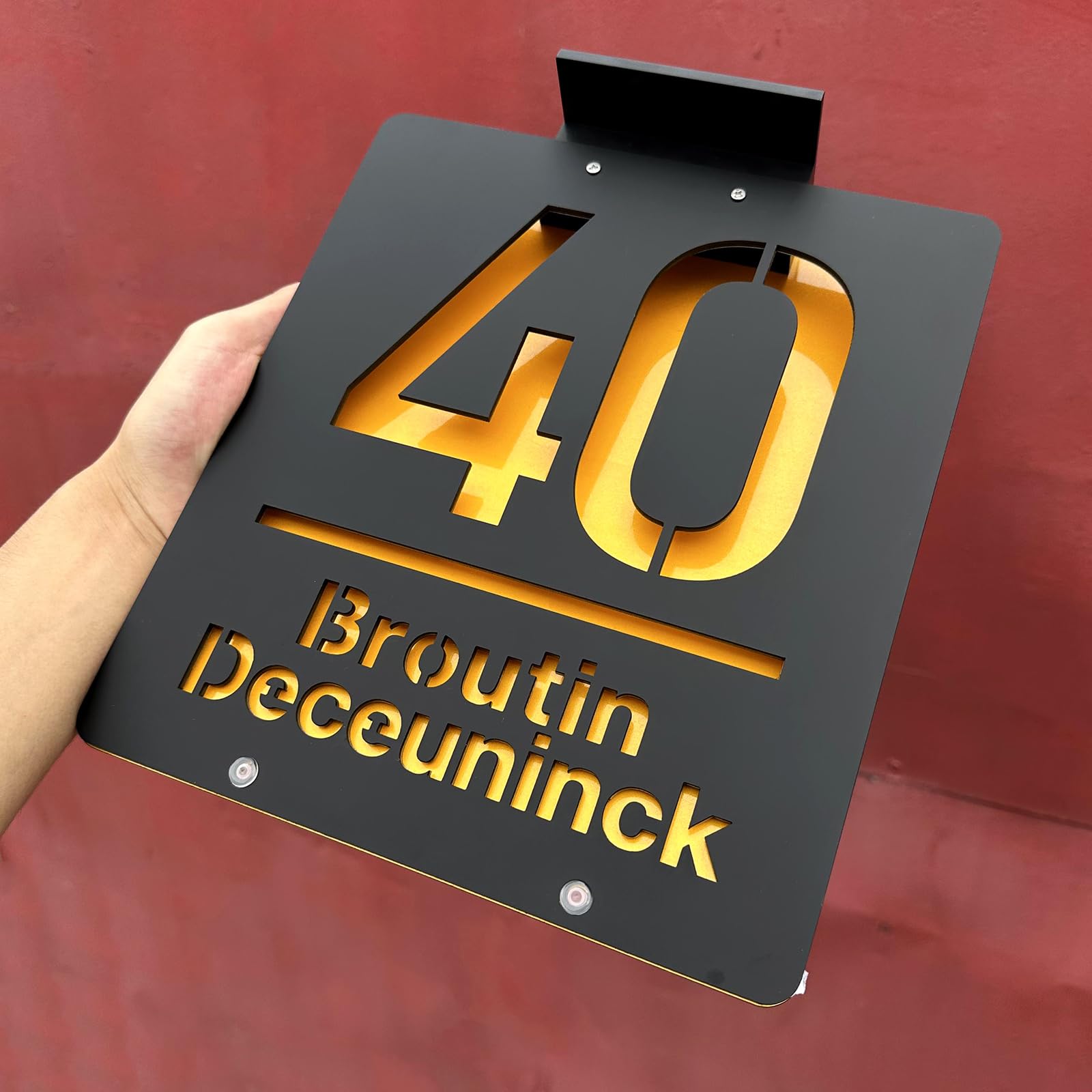 GUANKE Solar Light House Numbers Plaques - Modern Outdoor Address Sign with Solar Lighting for UK Homes | Perfect for Front Door, Garden Gate & Mailbox Visibility