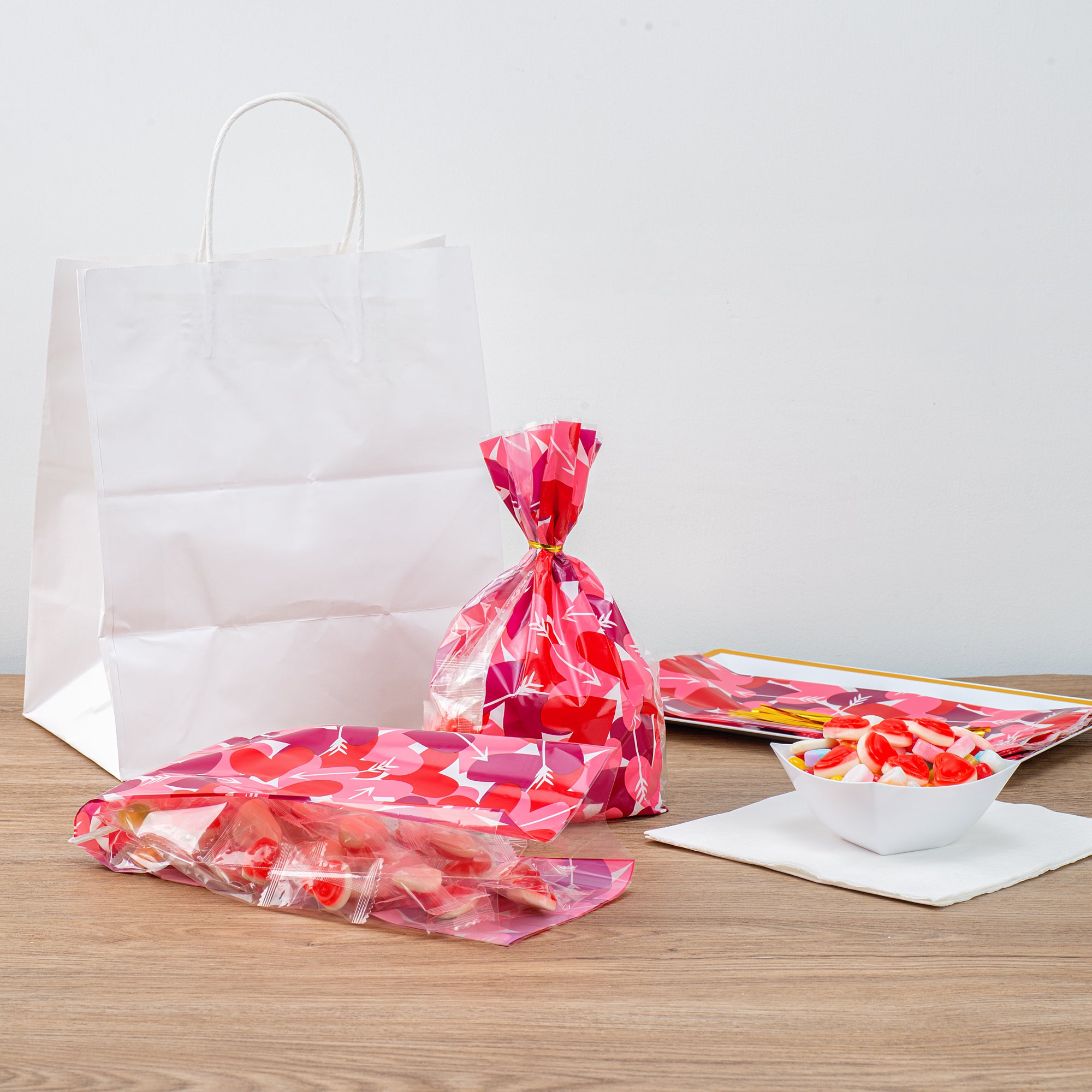 Bulk Plastic Candy Bags - Large Heart-Shaped, Gusseted 5x3x11 Inches (4000 Count) for Candy Packaging, Party Favors & Wedding Treats