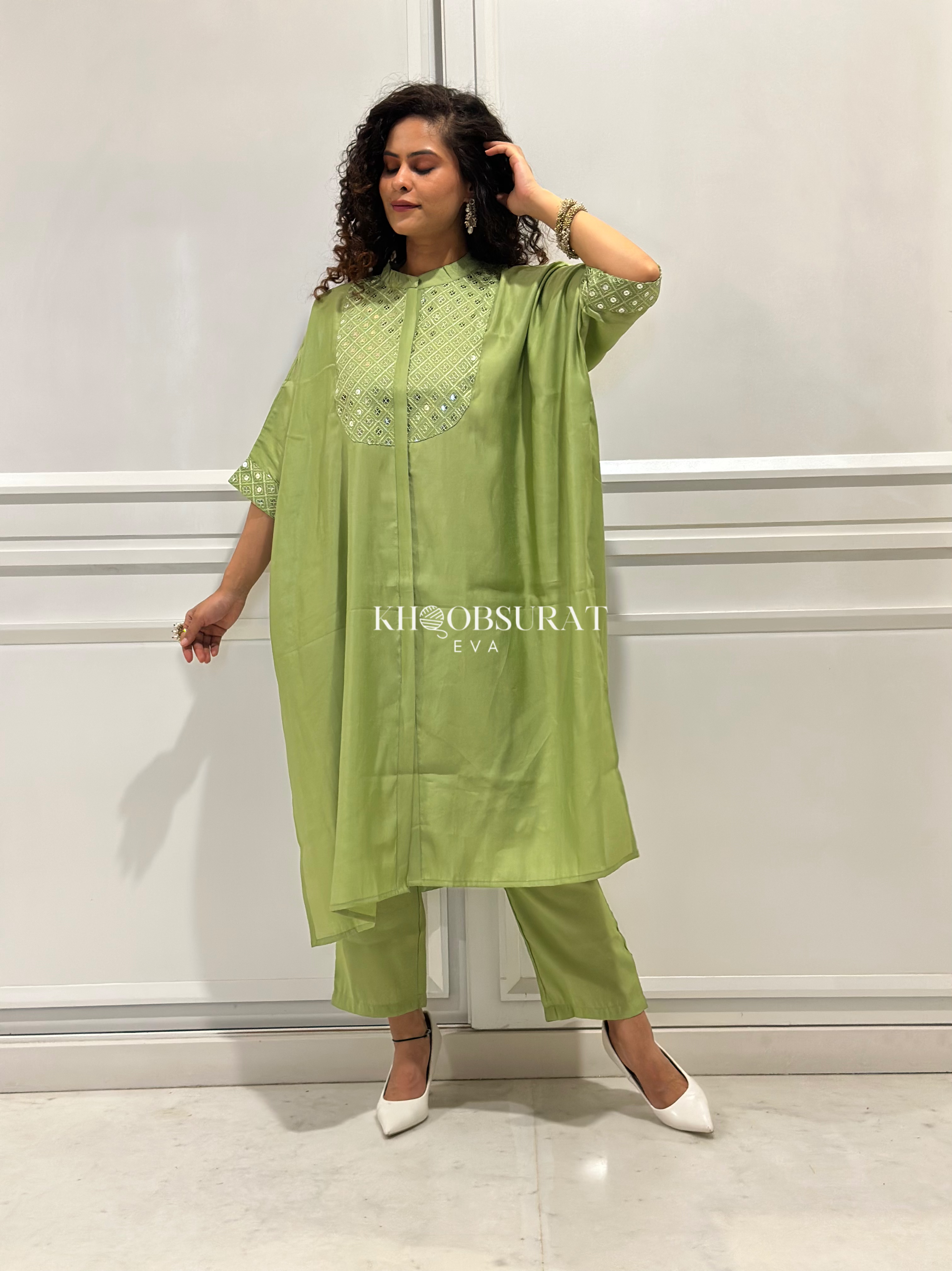 Stylish Indian Pistachio Green Kaftan Set for Women - Boho Chic Loungewear for Home, Beach & Summer Vacations