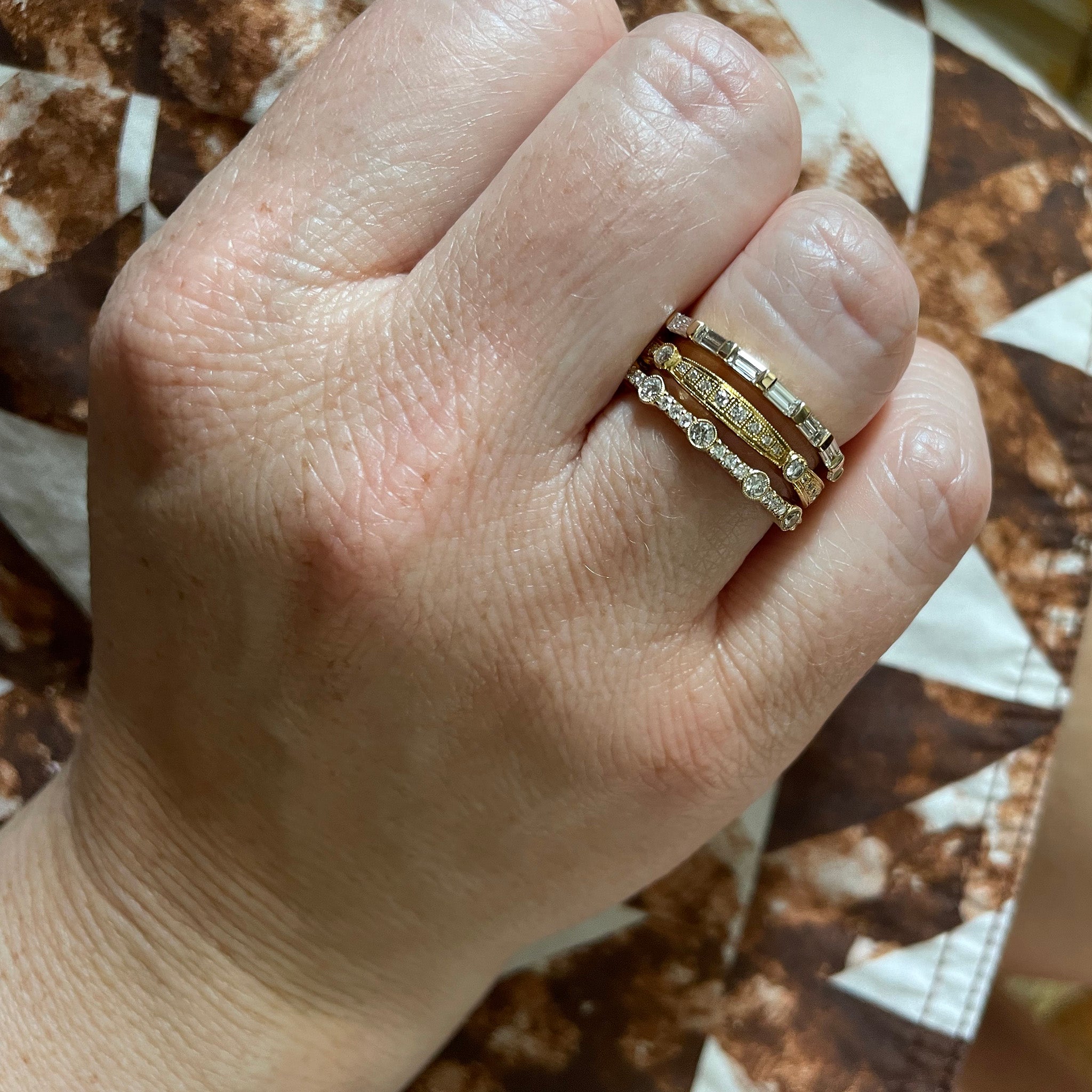 0.25ctw Diamond Bezel Station Eternity Band in 18K Yellow Gold - Perfect for Anniversaries, Weddings & Special Occasions