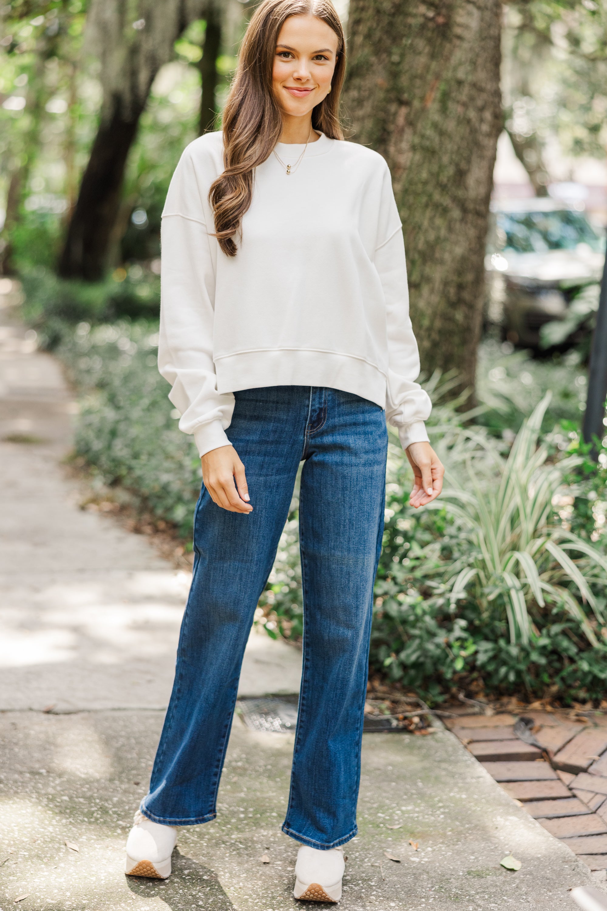 Everyday Everyway Bone White Sweatshirt - Soft Casual Pullover for Women & Men | Perfect for Lounge Wear, Street Style & Everyday Comfort