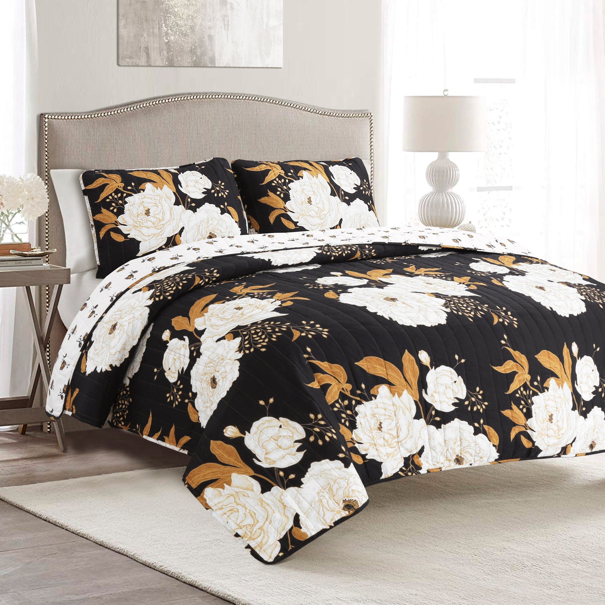 Zinnia Floral 3-Piece Quilt Set - Queen Size Bedding Comforter with Matching Pillow Shams - Perfect for Master Bedroom, Guest Room & Cozy Home Decor