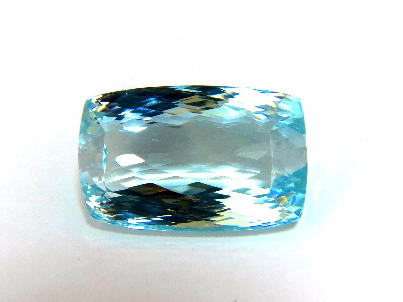 GIA Certified 157.55 Carat Natural Aqua Blue Cushion Cut Aquamarine Gemstone - Stunning Jewelry for Engagement Rings & Luxury Gifts