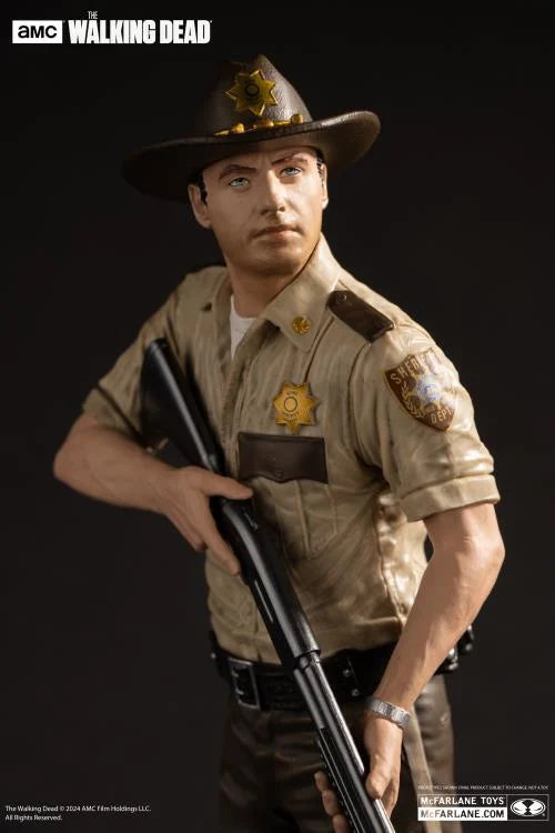 The Walking Dead TV Series Rick Grimes 1/8 Scale Action Figure - Collectible Zombie Apocalypse Character Model for Fans & Display