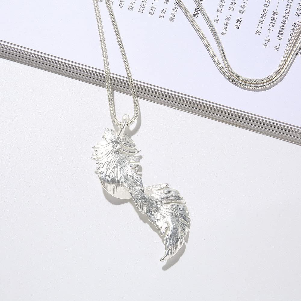 Stylish Chunky Chain Long Necklace with Silver Pendant for Women - Perfect for Casual Outfits, Date Nights & Special Occasions