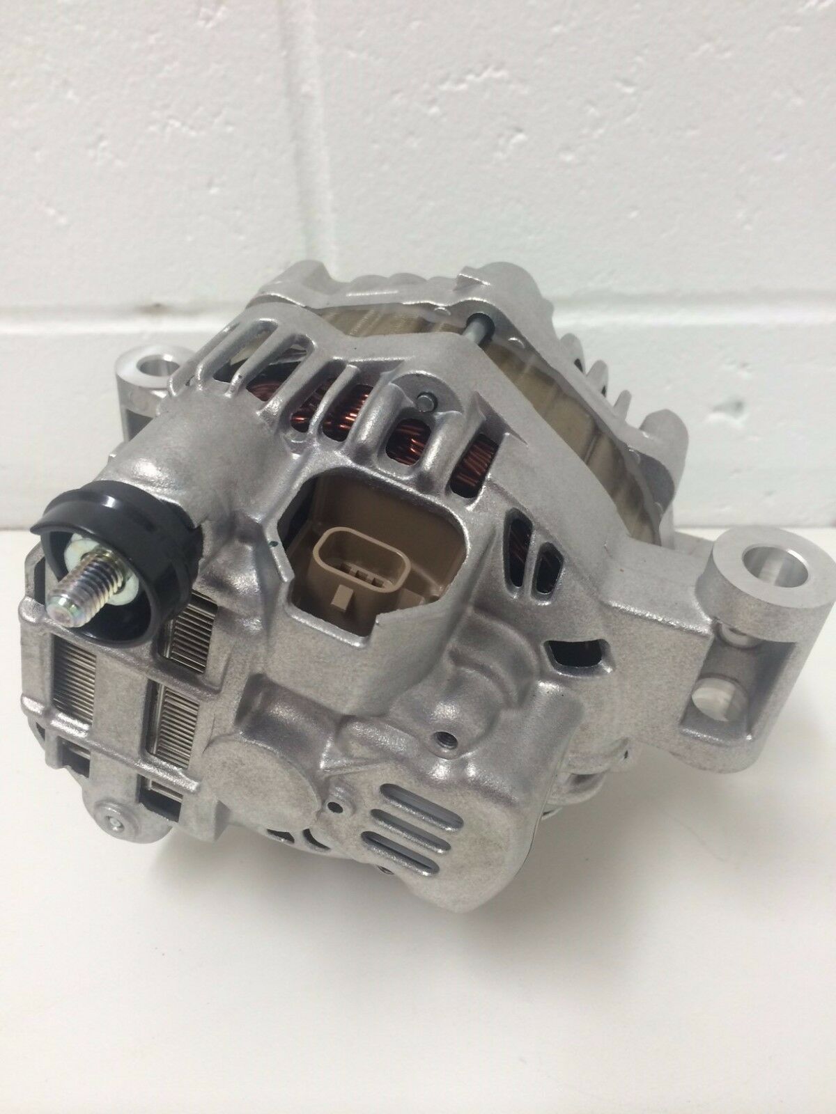 Genuine Commodore Alternator VE WM V6 Alloytech 120Amp 2007-2009 92173959 - Replacement Part for Holden Commodore VE & WM Models - Perfect for Engine Performance & Electrical System Repair