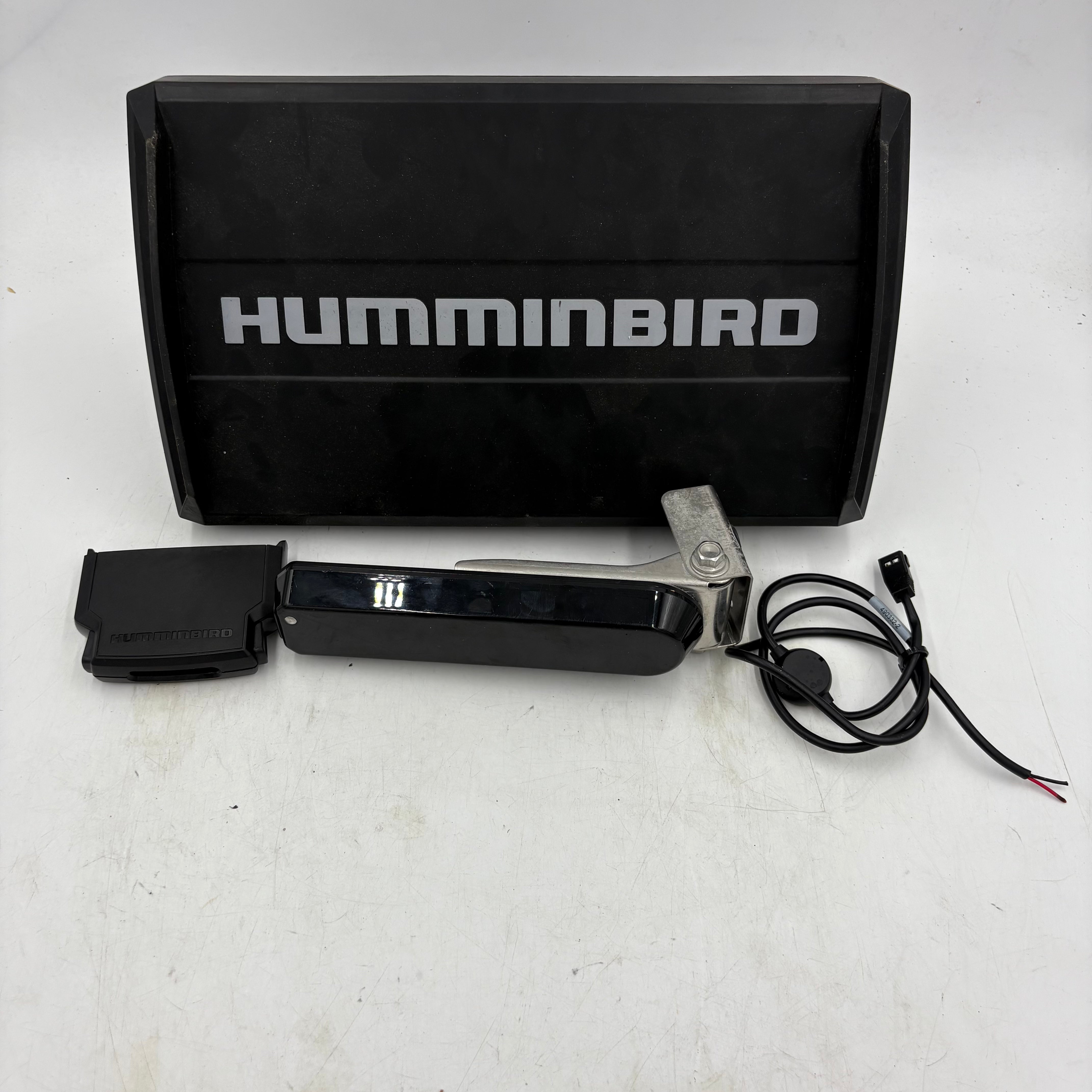 Humminbird Helix 12 MSI+ G4N Fish Finder with Mega Side Imaging - High-Performance Marine GPS Sonar for Fishing Boats | Perfect for Deep Water Angling & Offshore Fishing Adventures